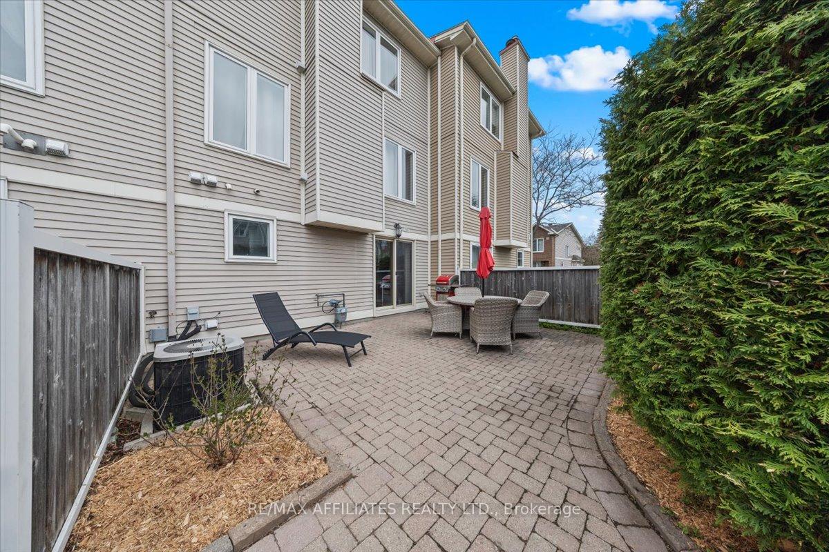 Photo 45 of 1840 Summerfields Crescent, Ottawa, Chapel Hill — HOMEH