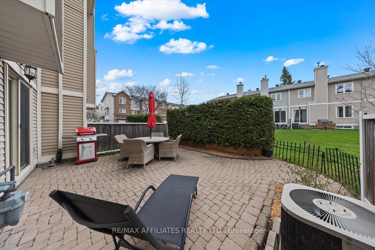 Photo 46 of 1840 Summerfields Crescent, Ottawa, Chapel Hill — HOMEH
