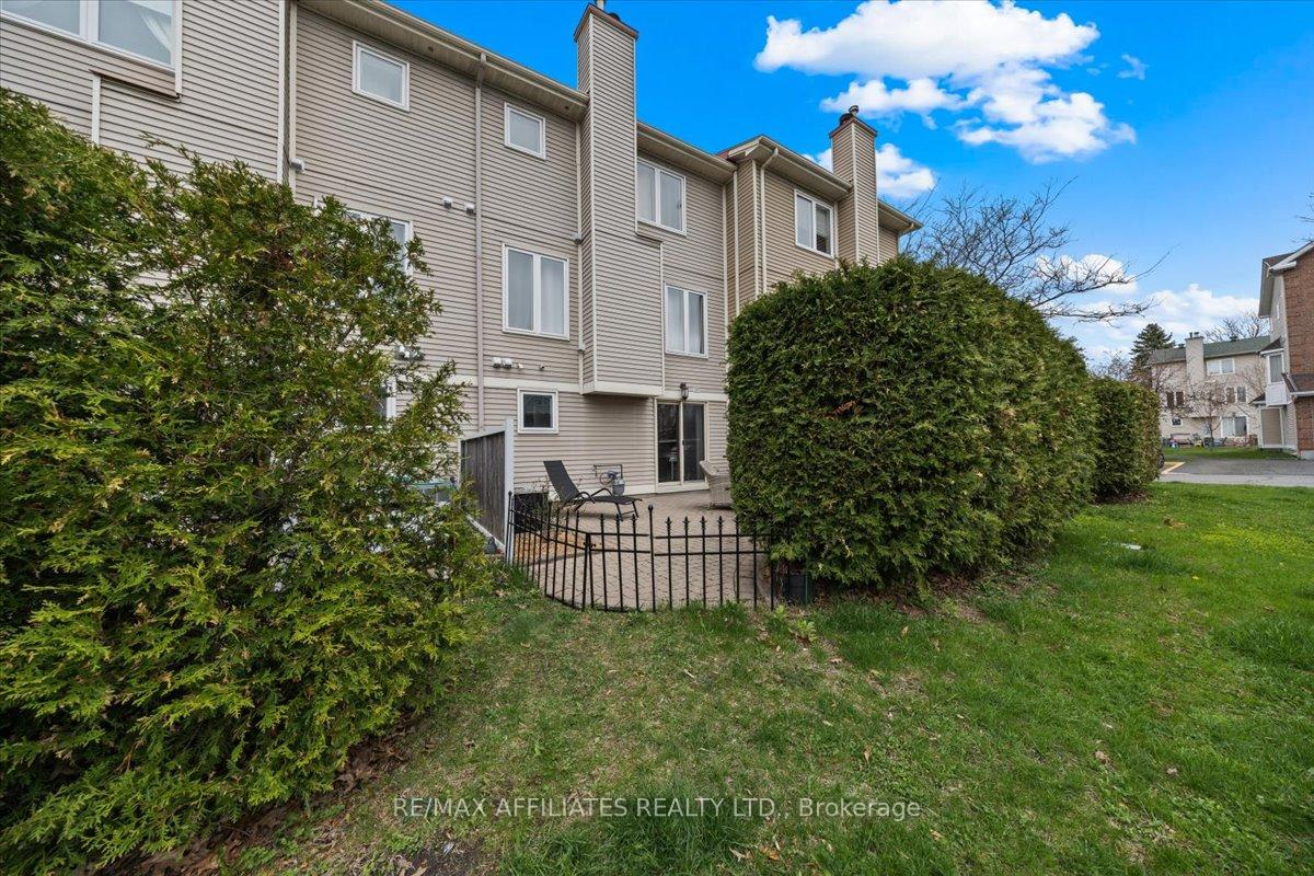 Photo 47 of 1840 Summerfields Crescent, Ottawa, Chapel Hill — HOMEH