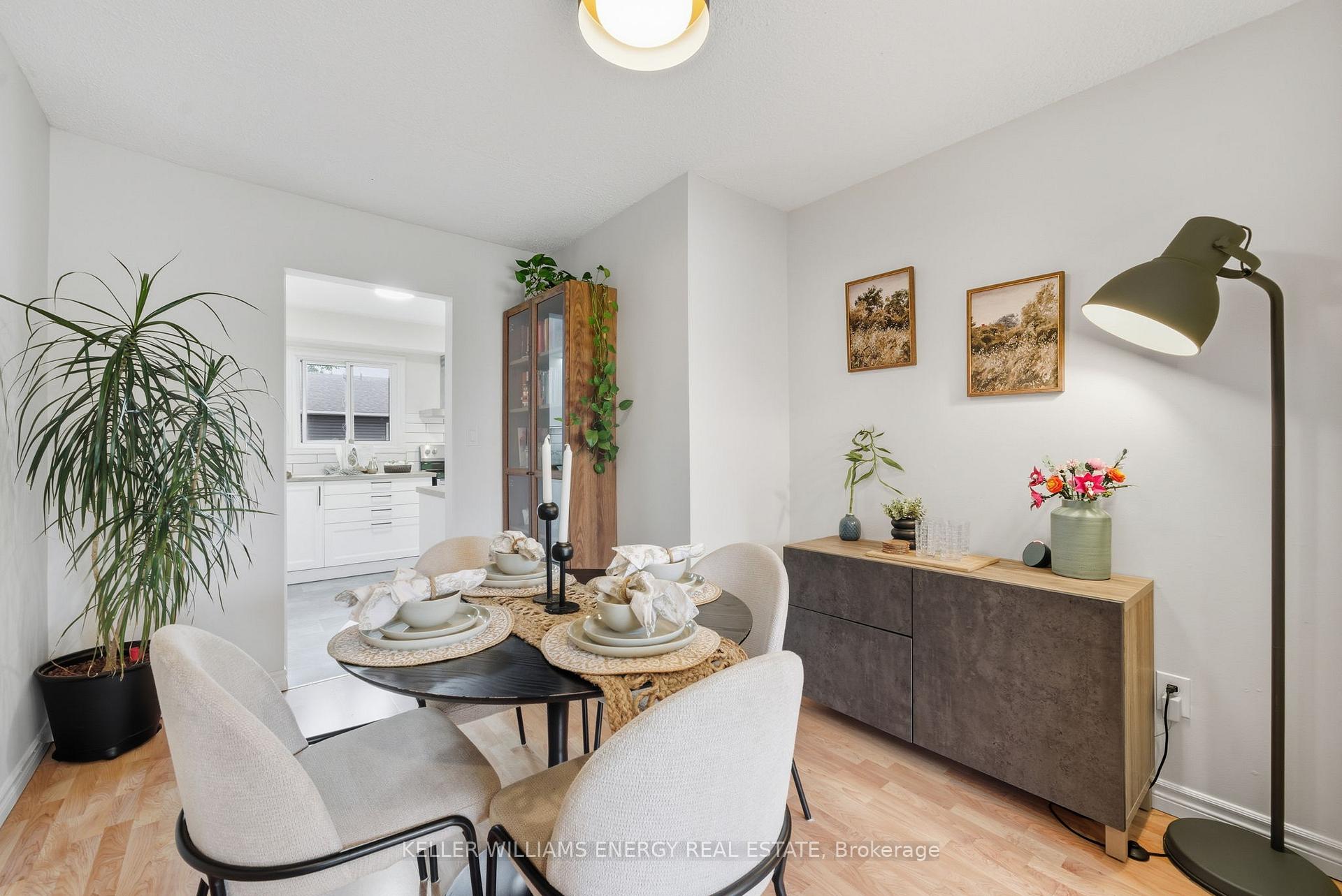 Photo 8 of Unit W16, 220 Ormond Drive, Oshawa, Samac — HOMEH
