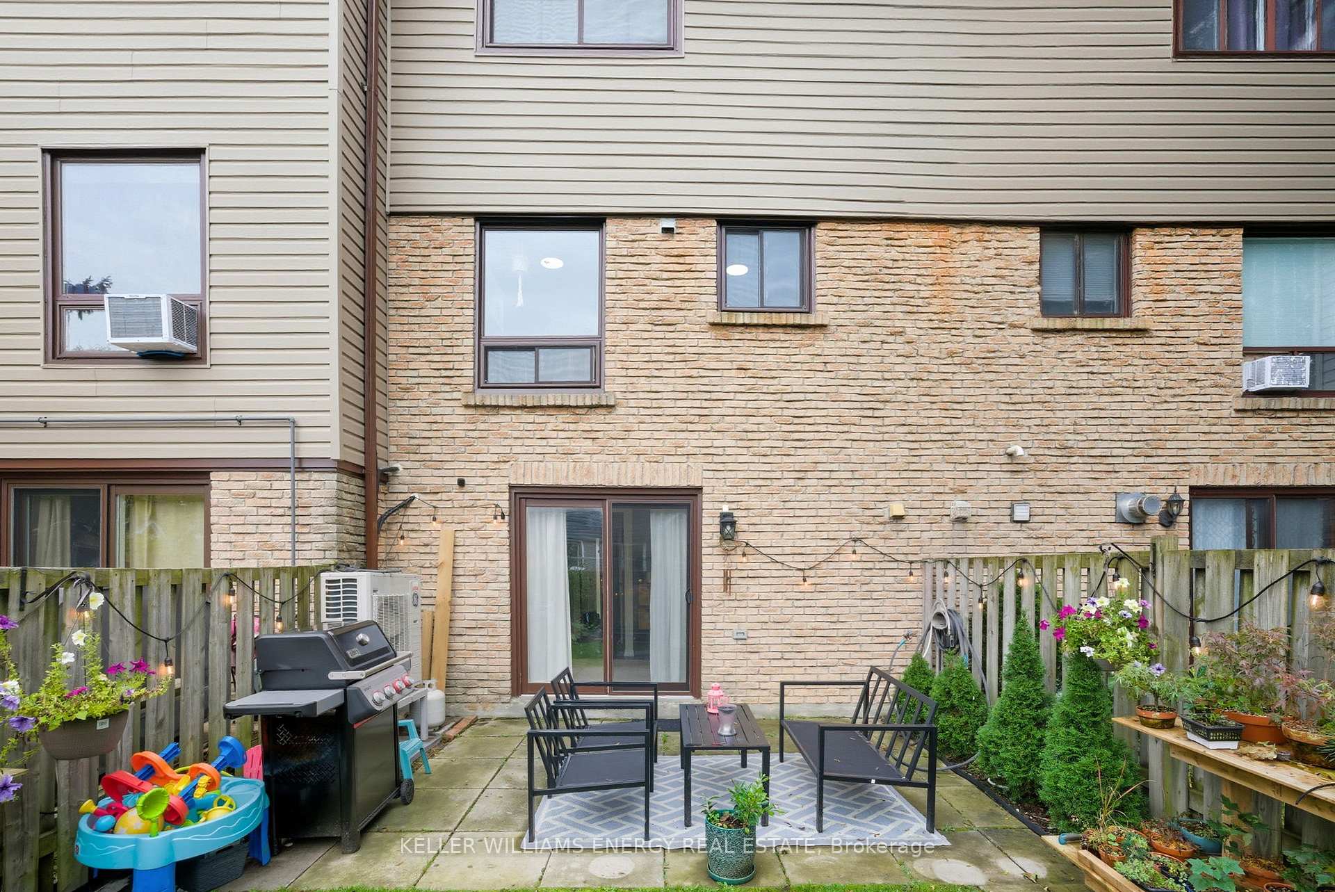 Photo 27 of Unit W16, 220 Ormond Drive, Oshawa, Samac — HOMEH