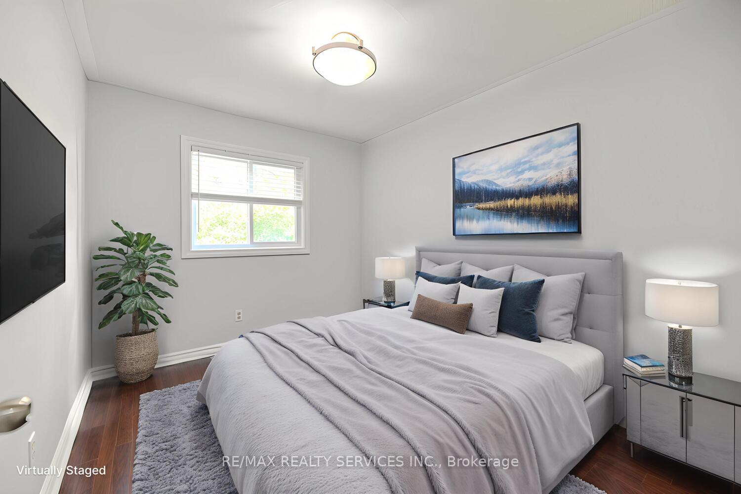 Photo 17 of Unit 6, 110 Heathcliffe Square, Brampton, Central Park — HOMEH