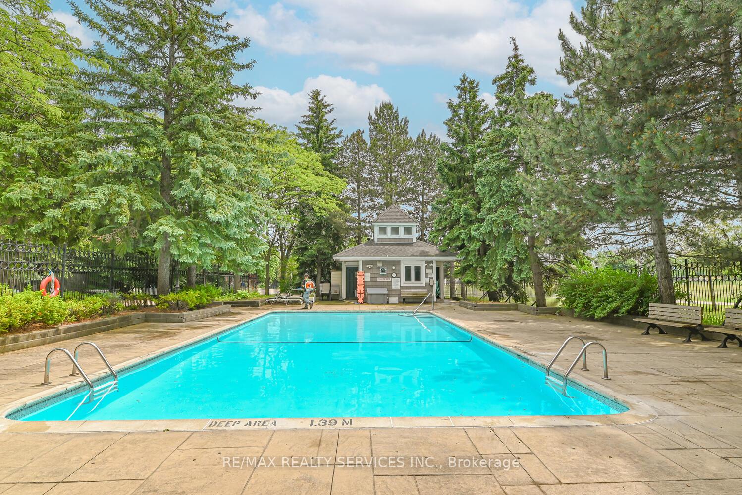 Photo 28 of Unit 6, 110 Heathcliffe Square, Brampton, Central Park — HOMEH