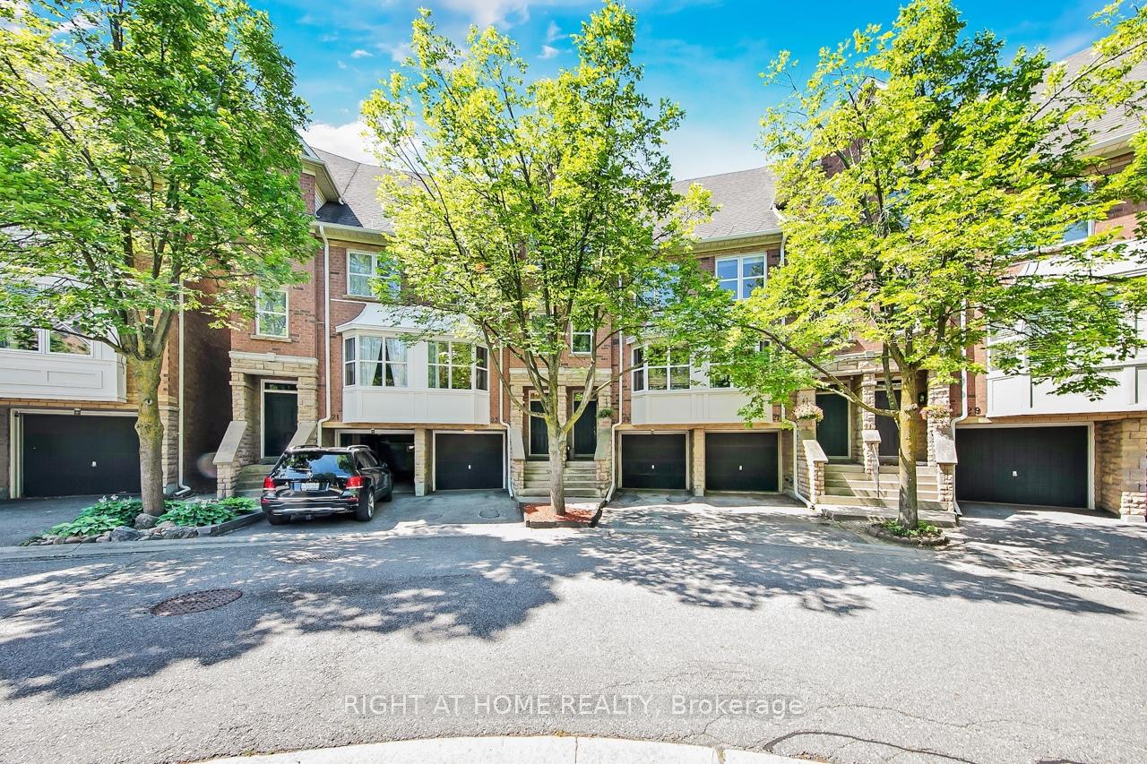 Photo 1 of 23 Michael Way, Markham, Buttonville — HOMEH