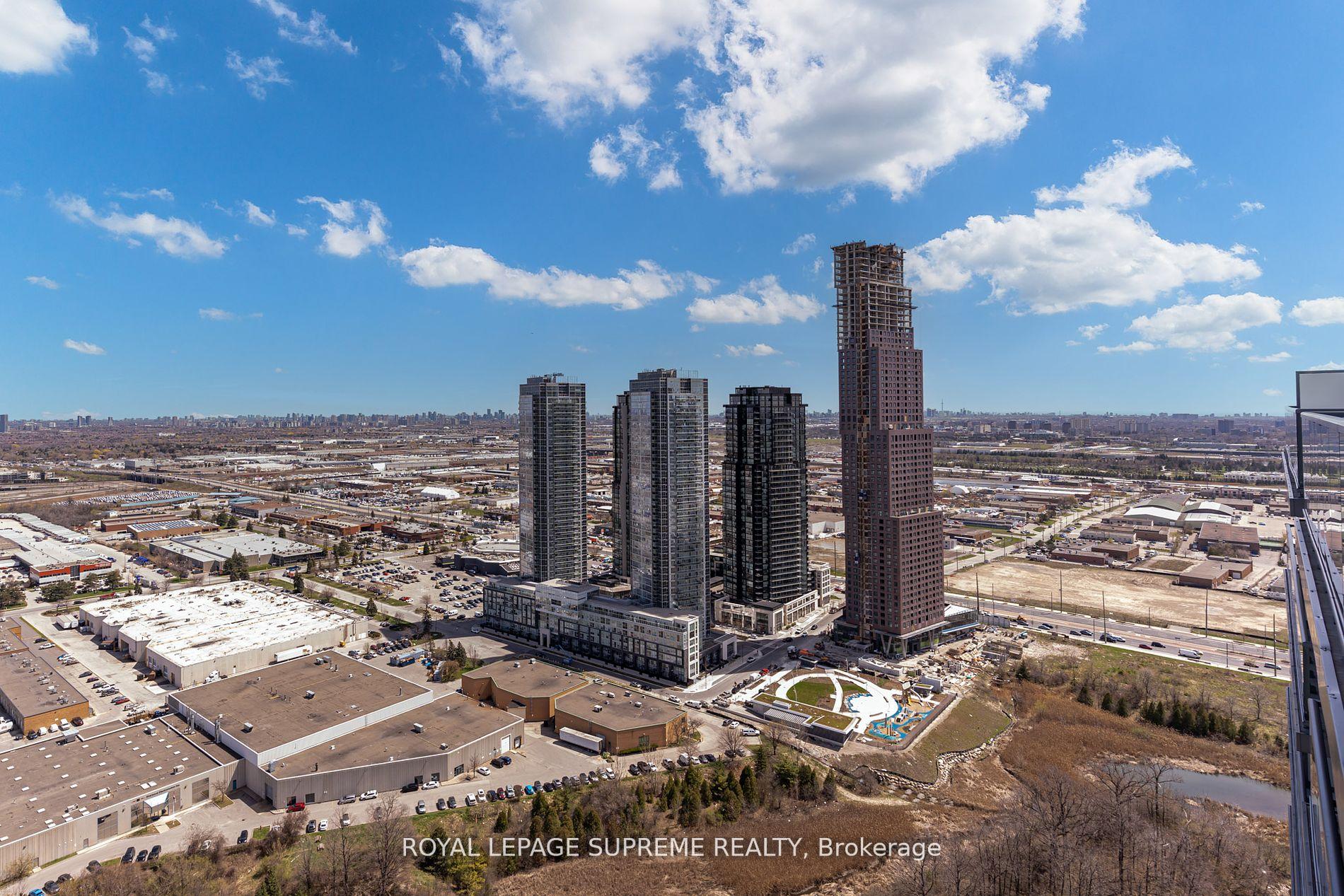 Photo 35 of Unit PH16, 7895 Jane Street, Vaughan, Concord — HOMEH