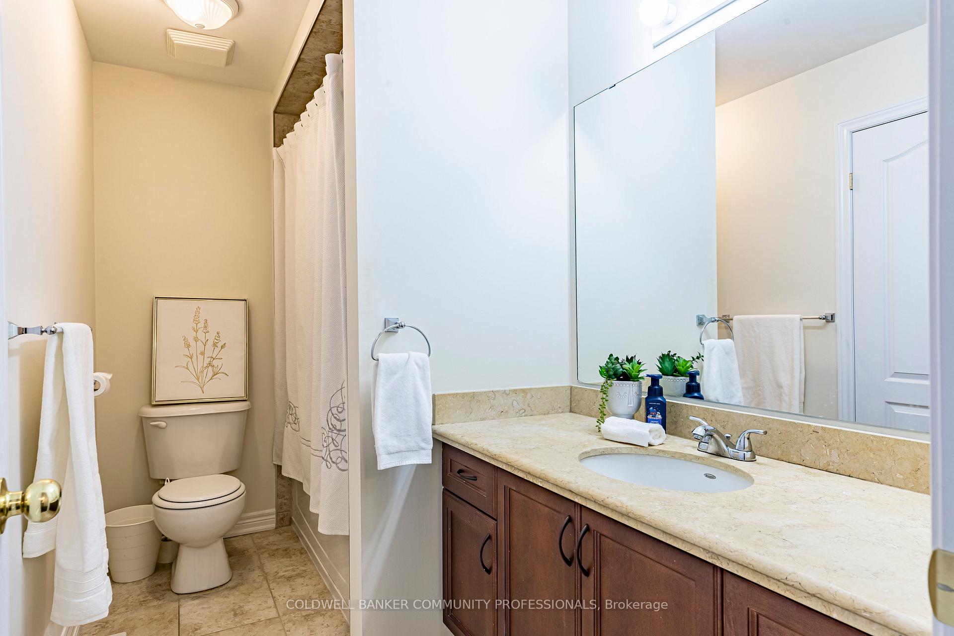 Photo 23 of 32 Forest Valley Crescent, Hamilton, Dundas — HOMEH