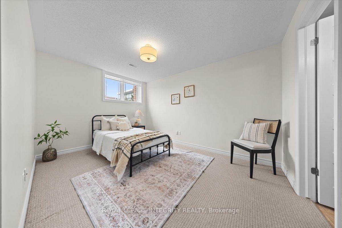 Photo 20 of 732 Lakeridge Drive, Ottawa, Avalon East — HOMEH