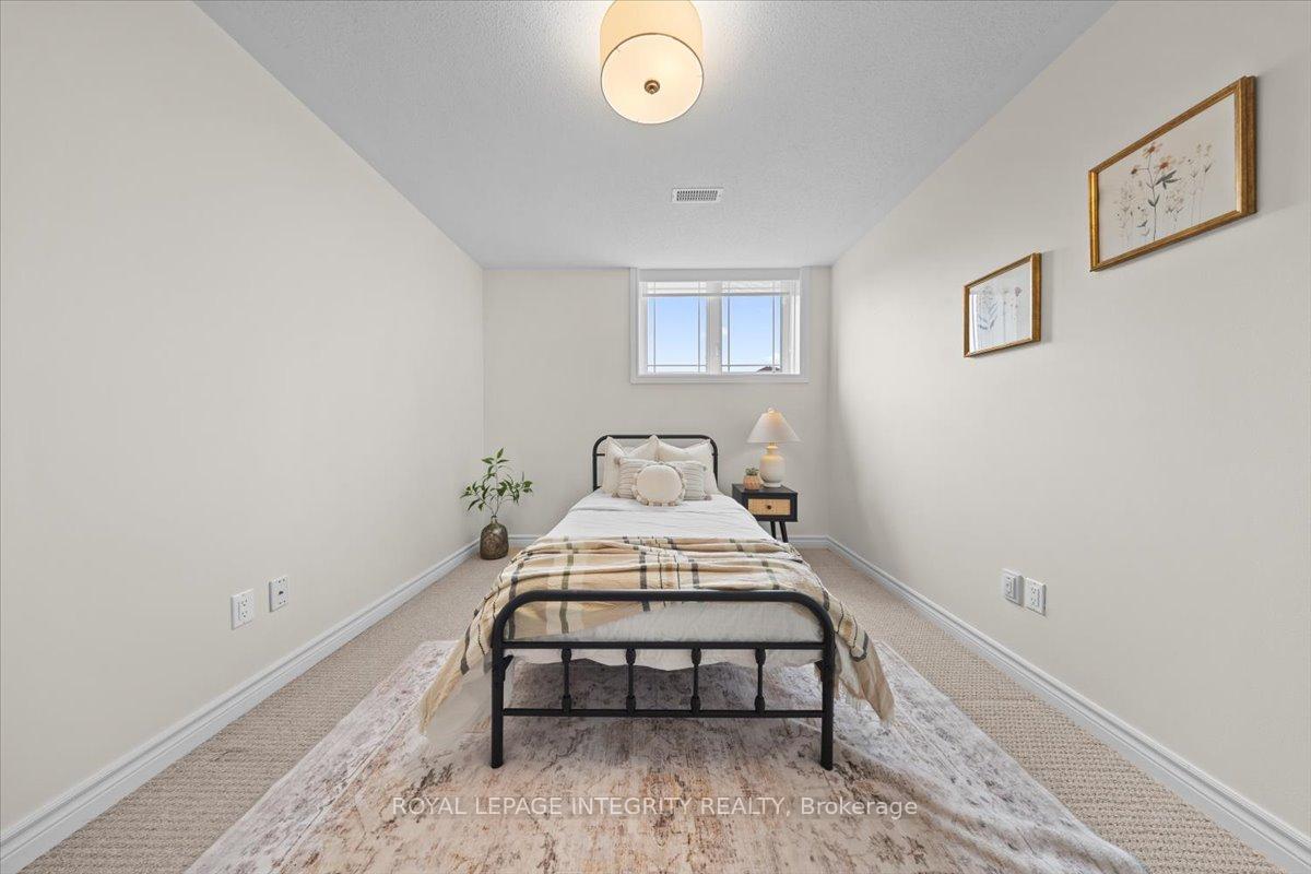 Photo 21 of 732 Lakeridge Drive, Ottawa, Avalon East — HOMEH