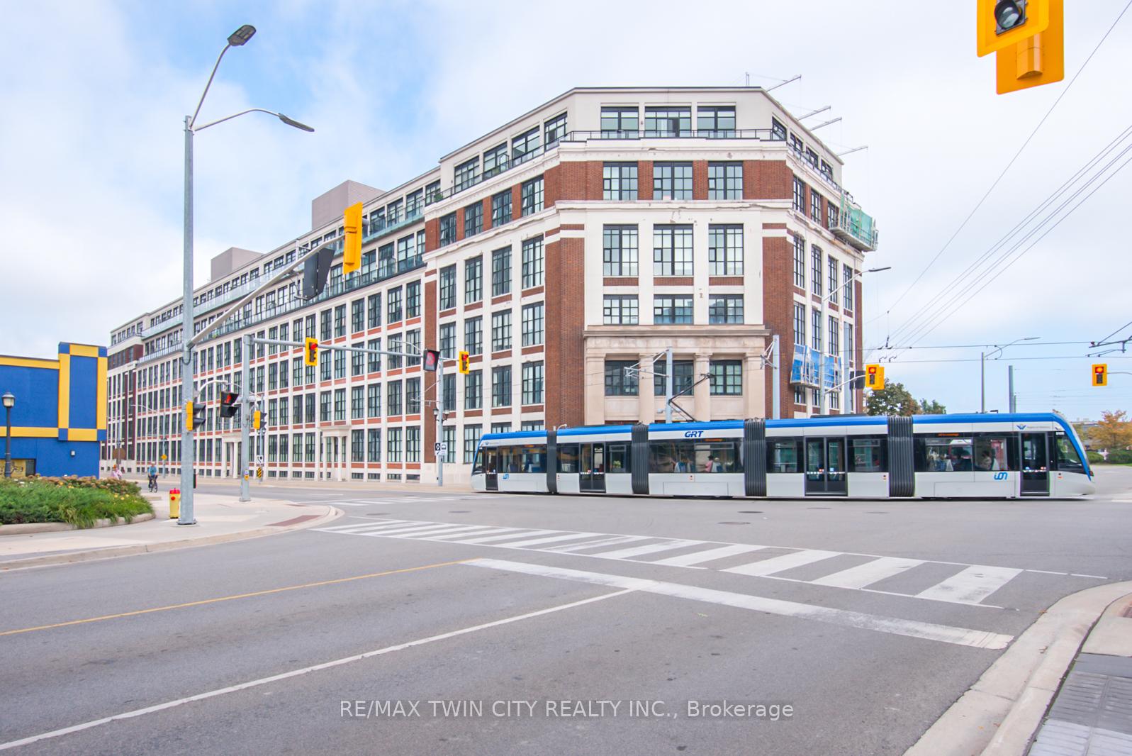 Photo 2 of Unit 603, 410 King Street W, Kitchener — HOMEH
