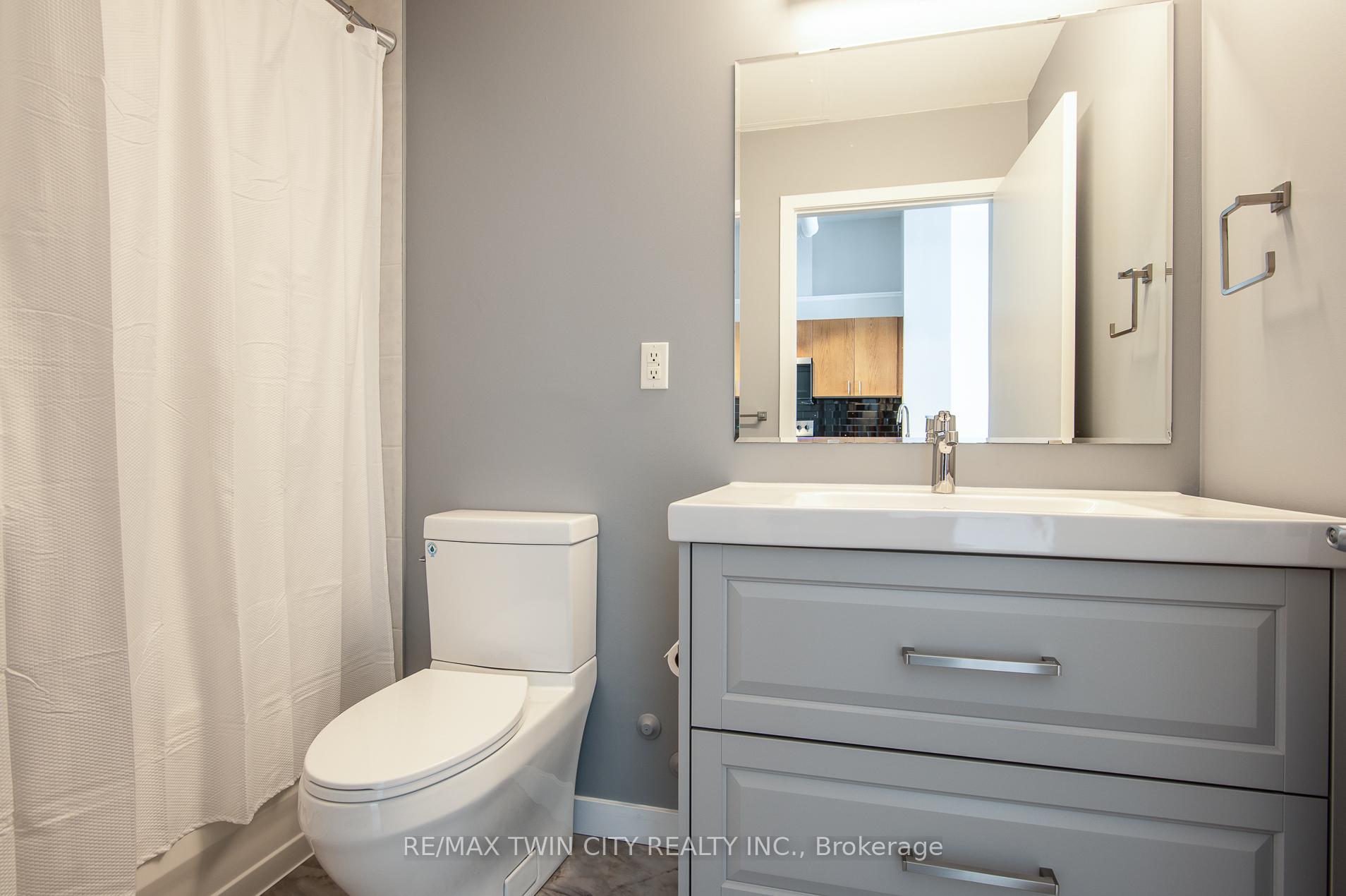 Photo 31 of Unit 603, 410 King Street W, Kitchener — HOMEH