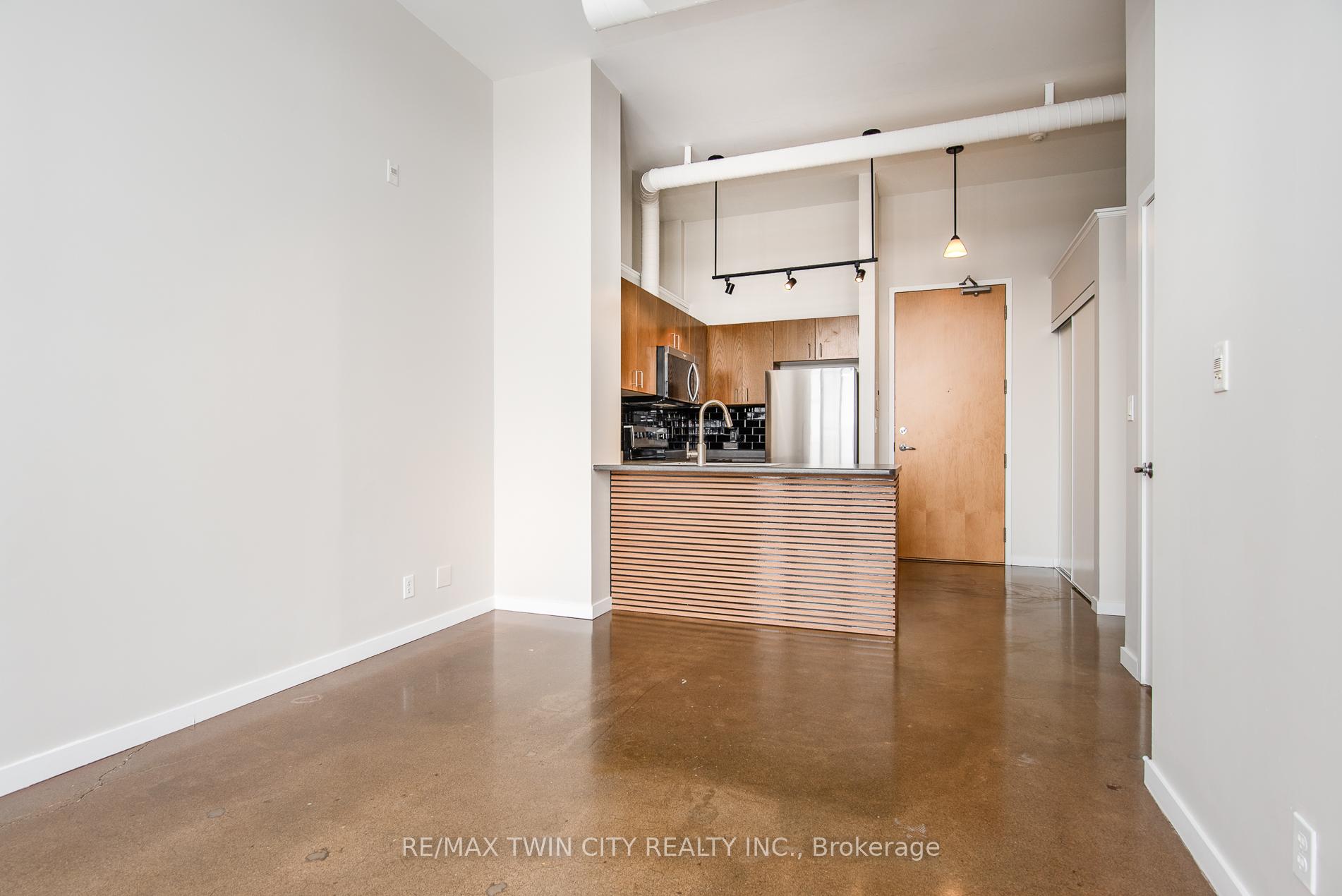 Photo 18 of Unit 603, 410 King Street W, Kitchener — HOMEH