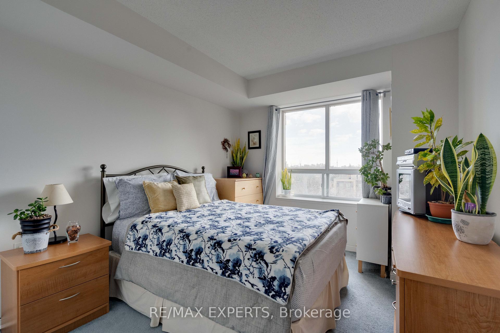 Photo 11 of Unit 602, 650 Lawrence Avenue W, Toronto, Englemount-Lawrence — HOMEH