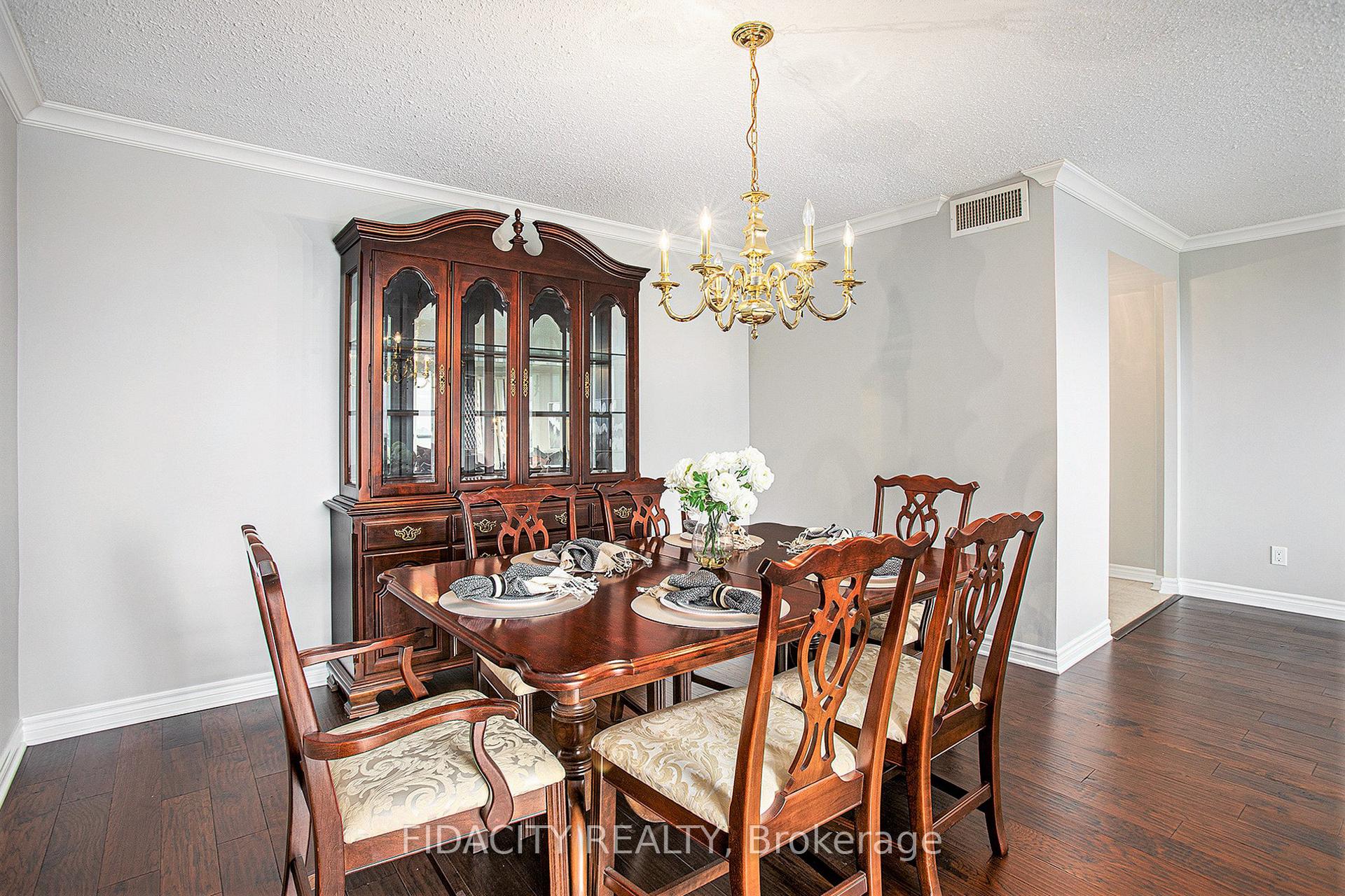 Photo 10 of Unit 2106, 1510 Riverside Drive, Ottawa, Riverview Park — HOMEH