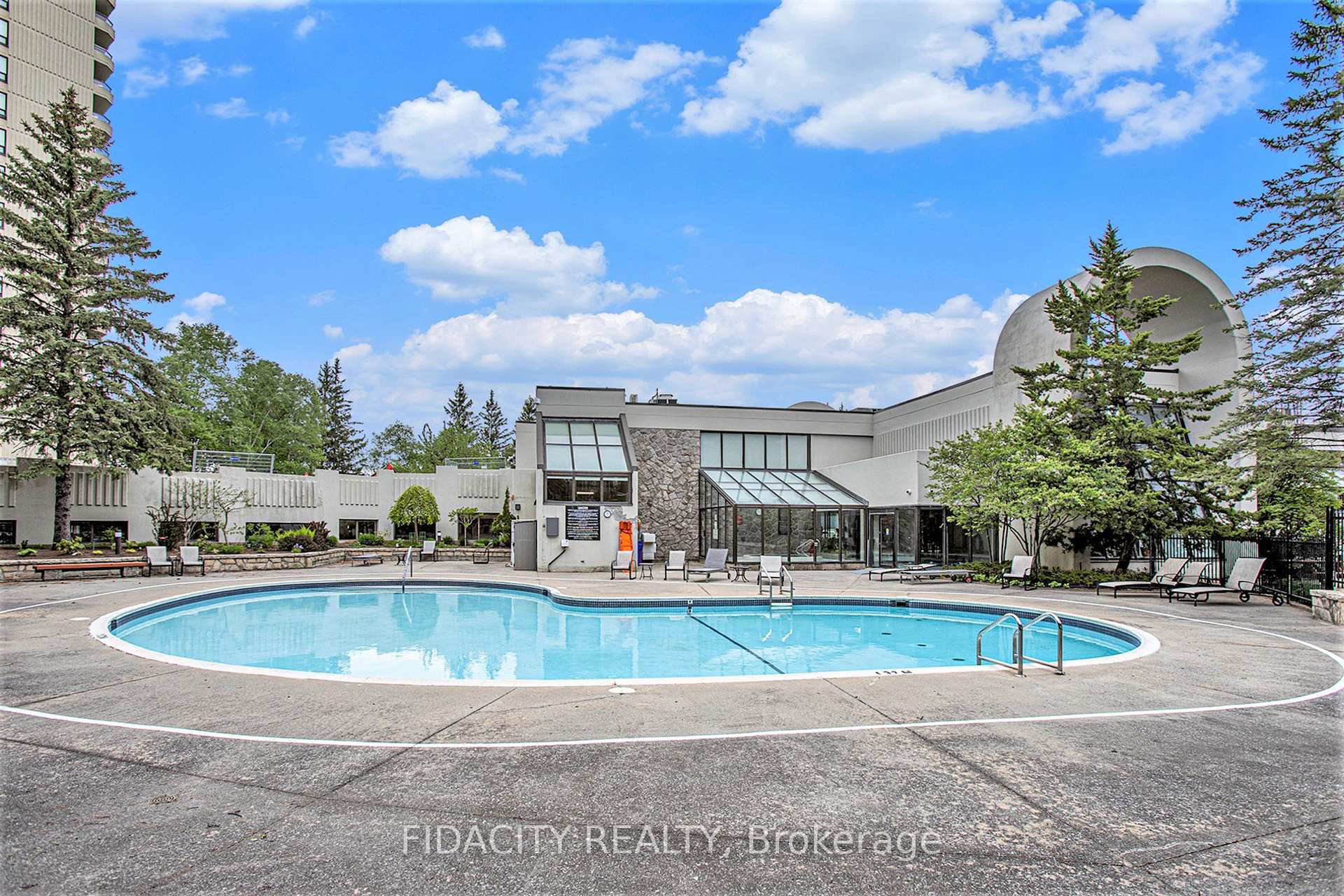 Photo 33 of Unit 2106, 1510 Riverside Drive, Ottawa, Riverview Park — HOMEH