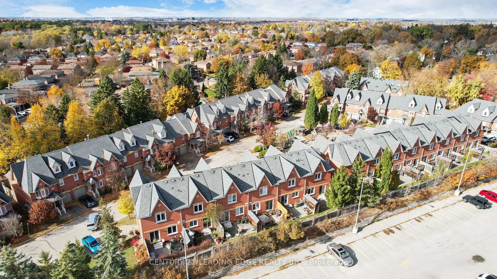 Photo 38 of 41 Marmill Way, Markham, Old Markham Village — HOMEH
