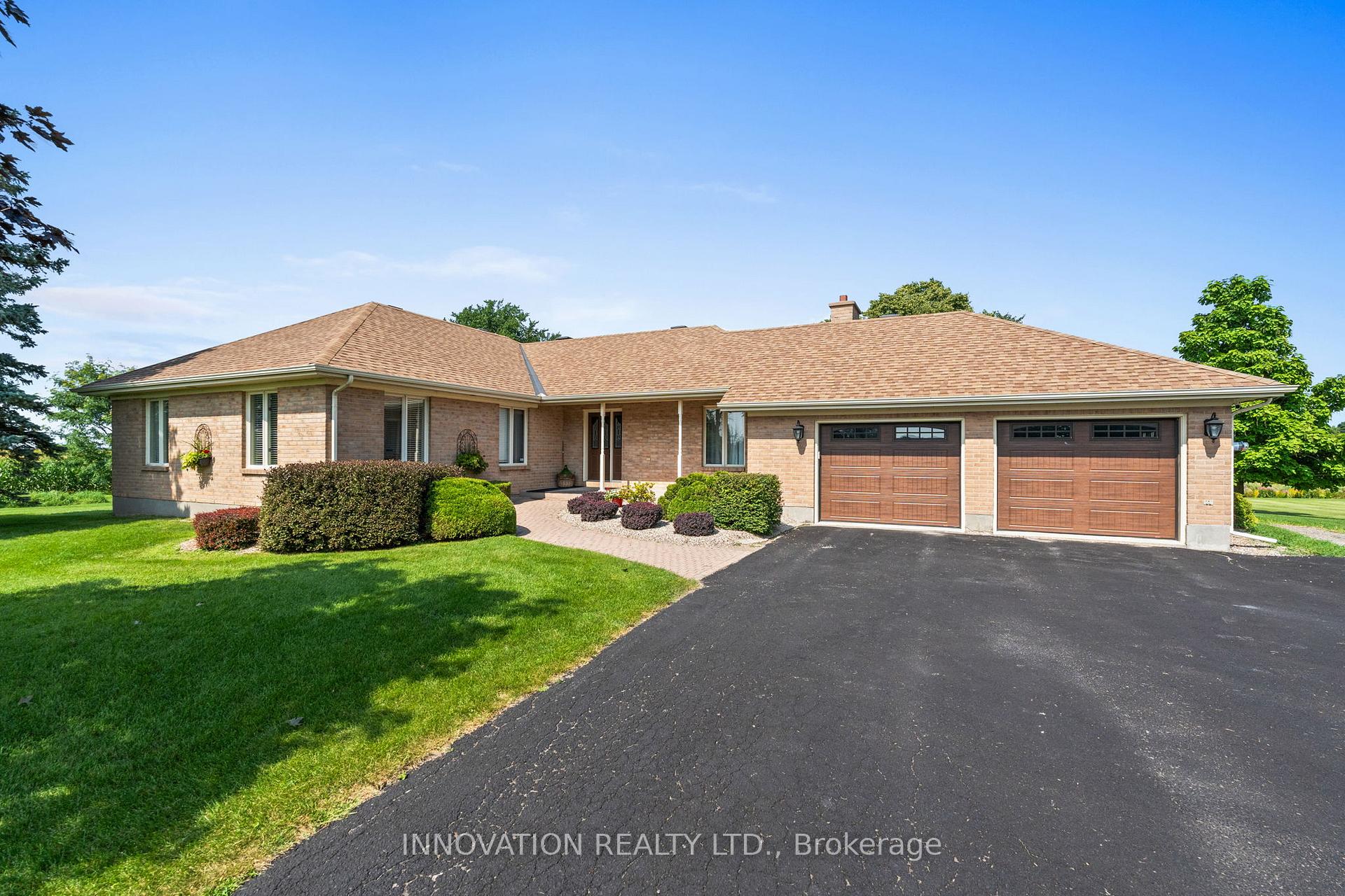 Photo 2 of 1332 Donald B. Munro Drive, Ottawa, Huntley Ward (North East) — HOMEH