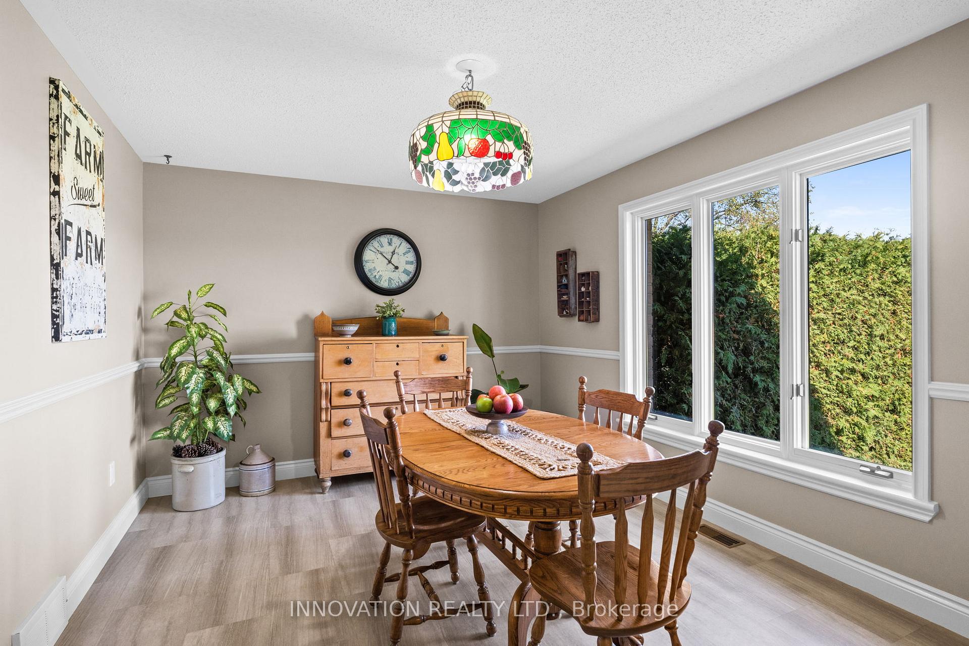 Photo 11 of 1332 Donald B. Munro Drive, Ottawa, Huntley Ward (North East) — HOMEH