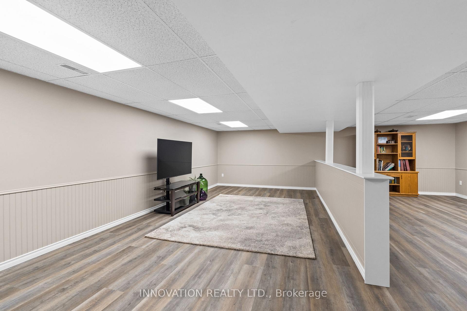 Photo 24 of 1332 Donald B. Munro Drive, Ottawa, Huntley Ward (North East) — HOMEH