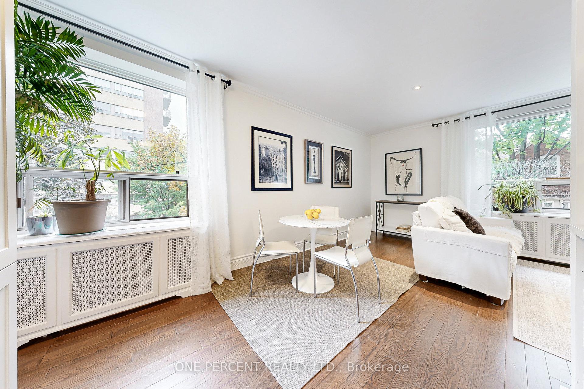 Photo 11 of Unit 206, 2550 Bathurst Street, Toronto, Forest Hill North — HOMEH