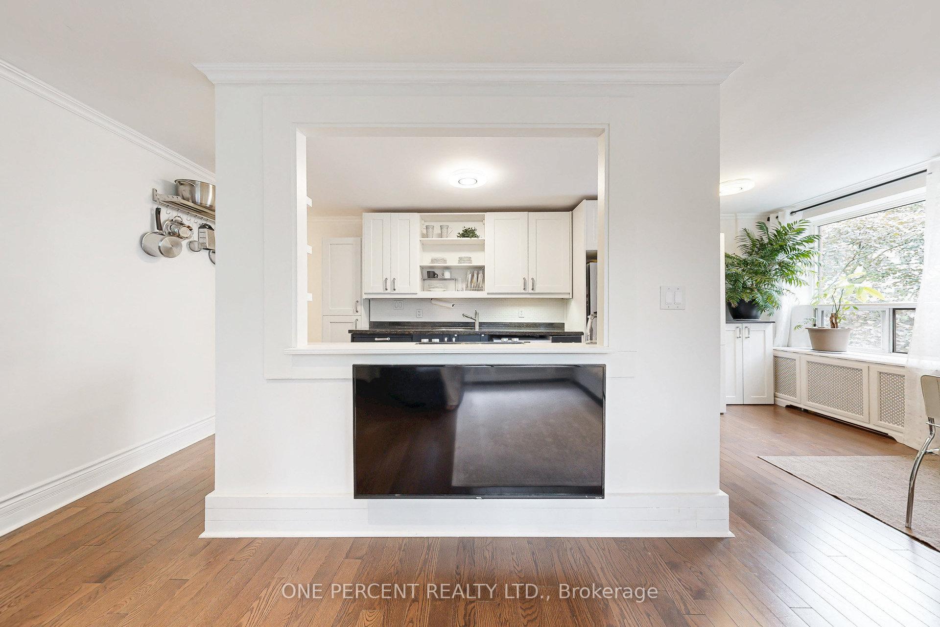 Photo 14 of Unit 206, 2550 Bathurst Street, Toronto, Forest Hill North — HOMEH