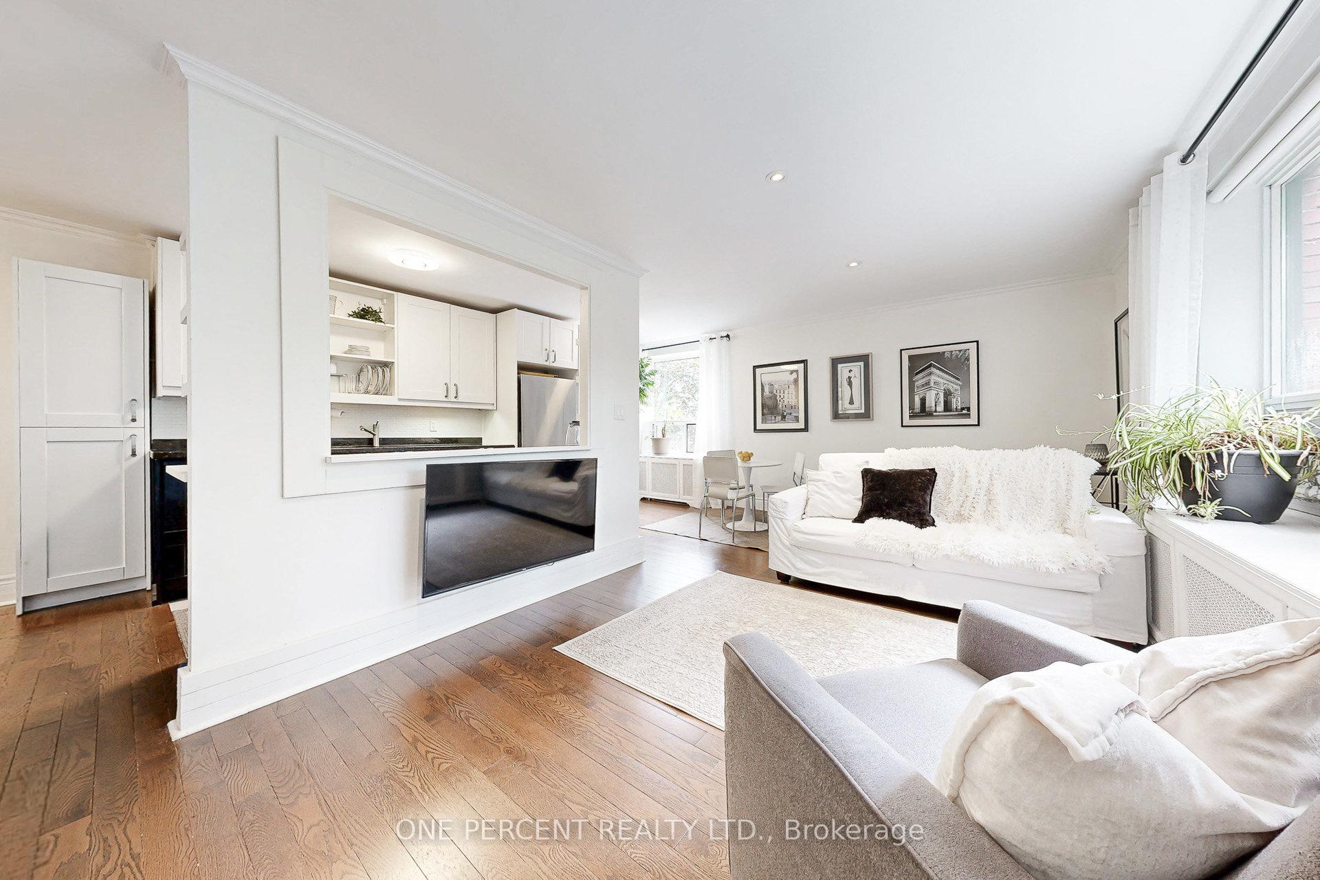 Photo 16 of Unit 206, 2550 Bathurst Street, Toronto, Forest Hill North — HOMEH