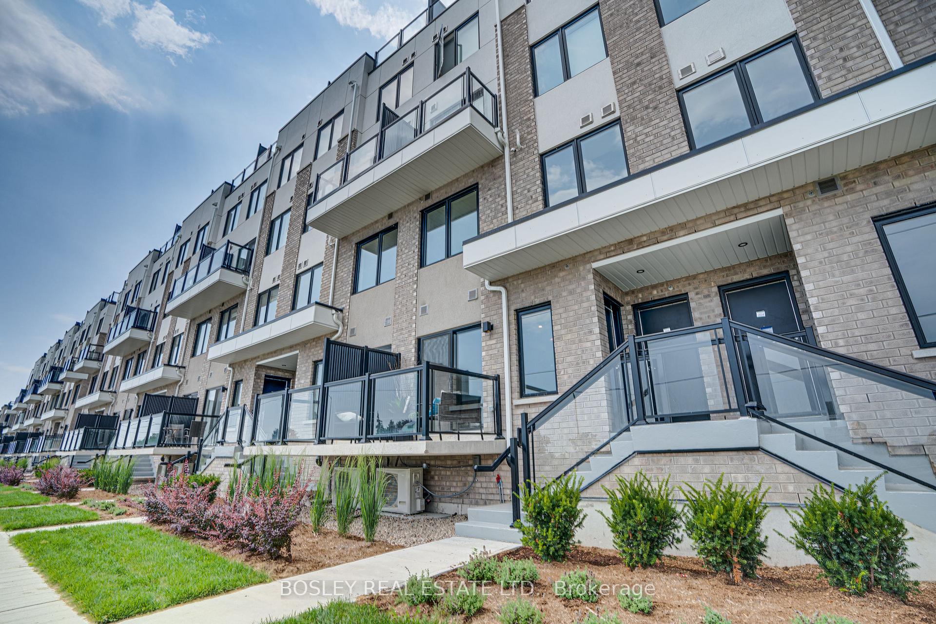 Front of Unit 206, 1695 Dersan Street