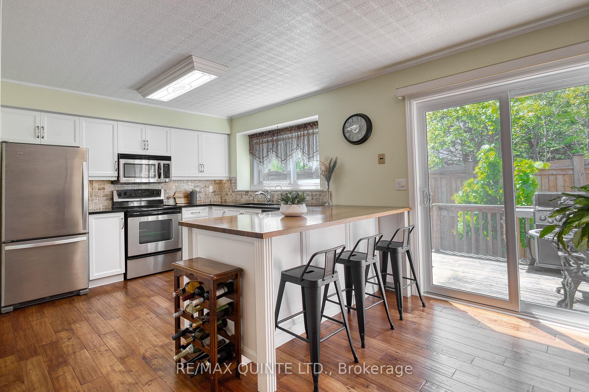 Photo 14 of Unit 1, 9 Progress Avenue, Belleville, Belleville Ward — HOMEH