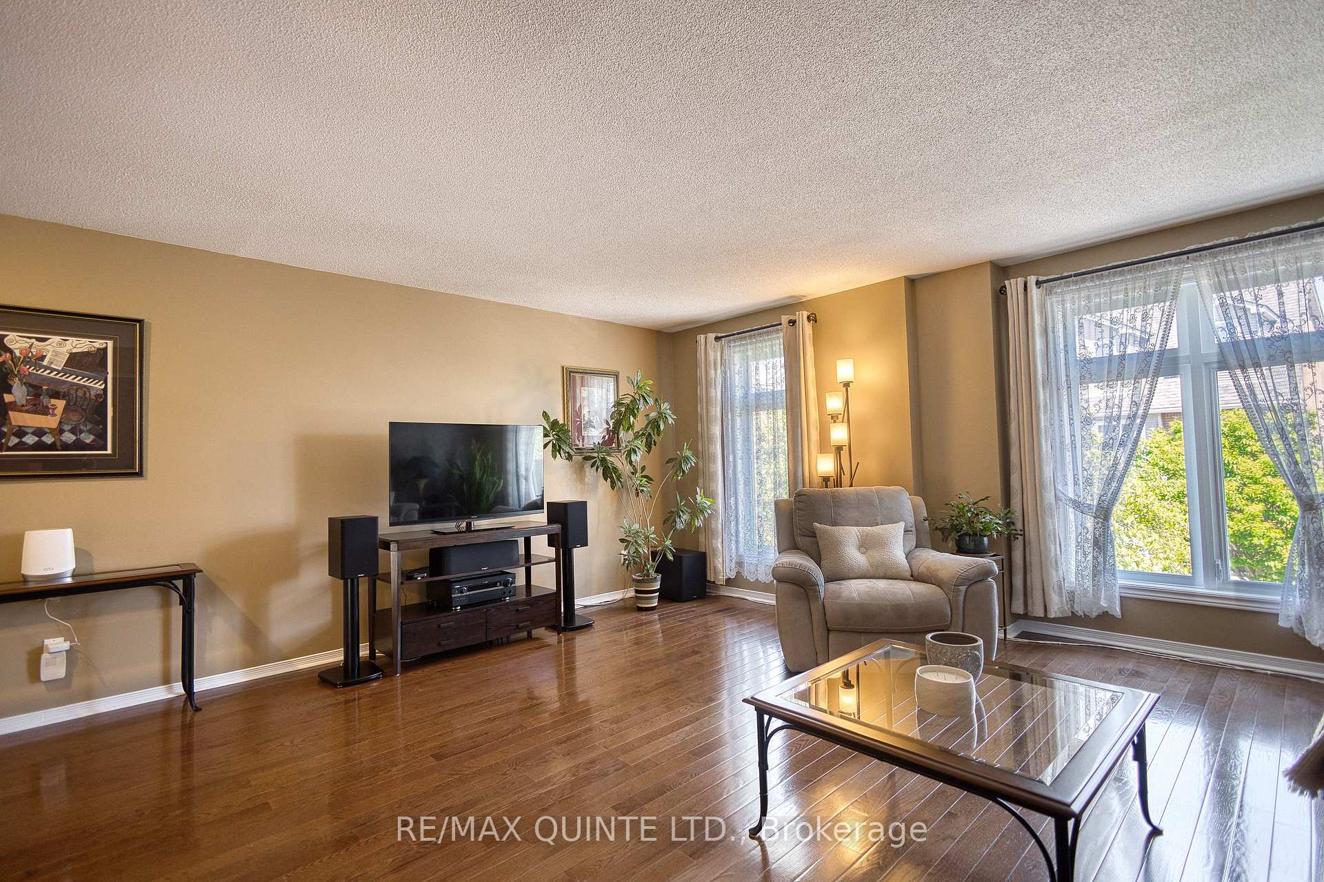 Photo 18 of Unit 1, 9 Progress Avenue, Belleville, Belleville Ward — HOMEH