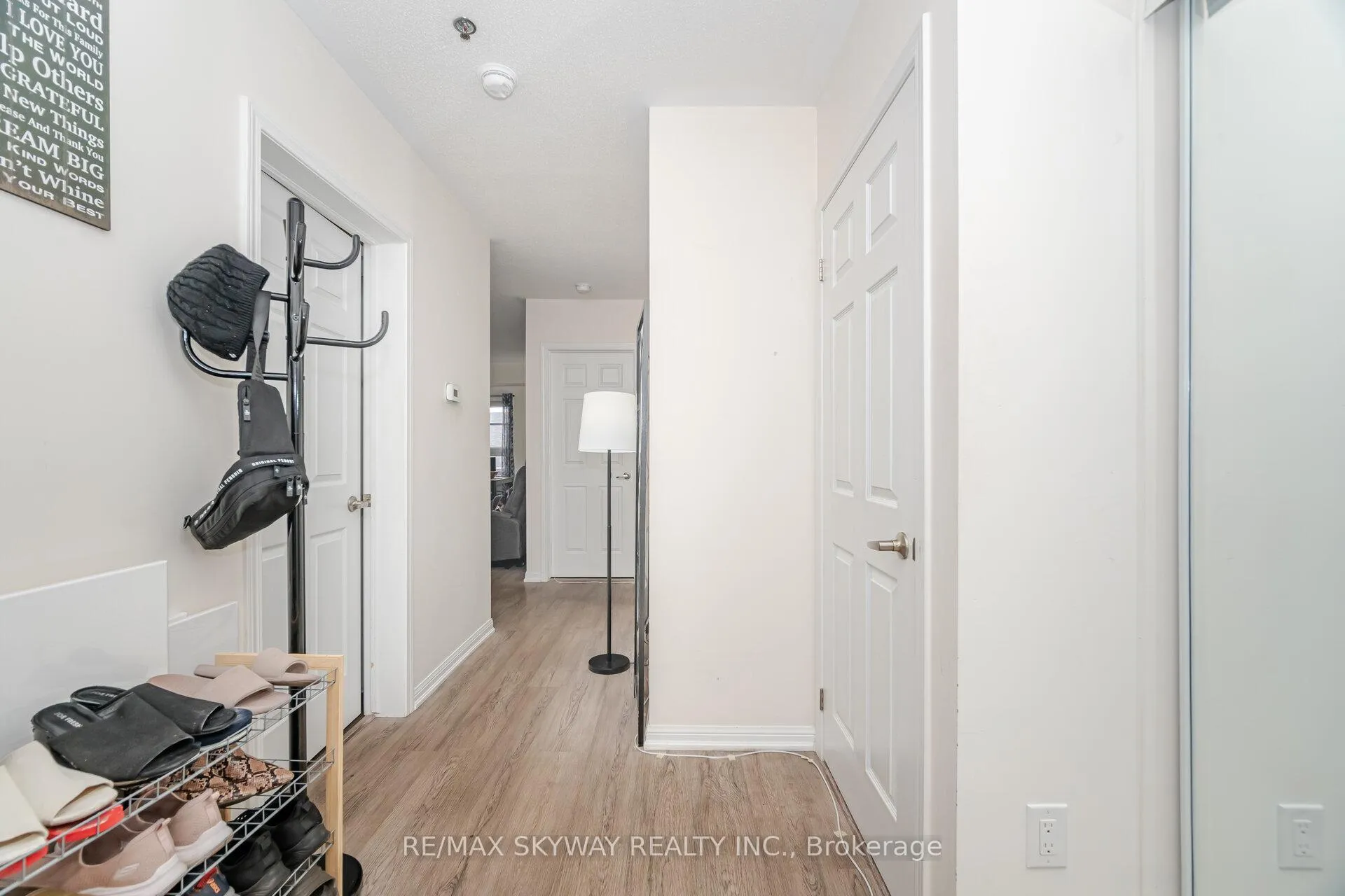 Photo 6 of Unit 303, 60 Baycliffe Crescent, Brampton, Northwest Brampton — HOMEH