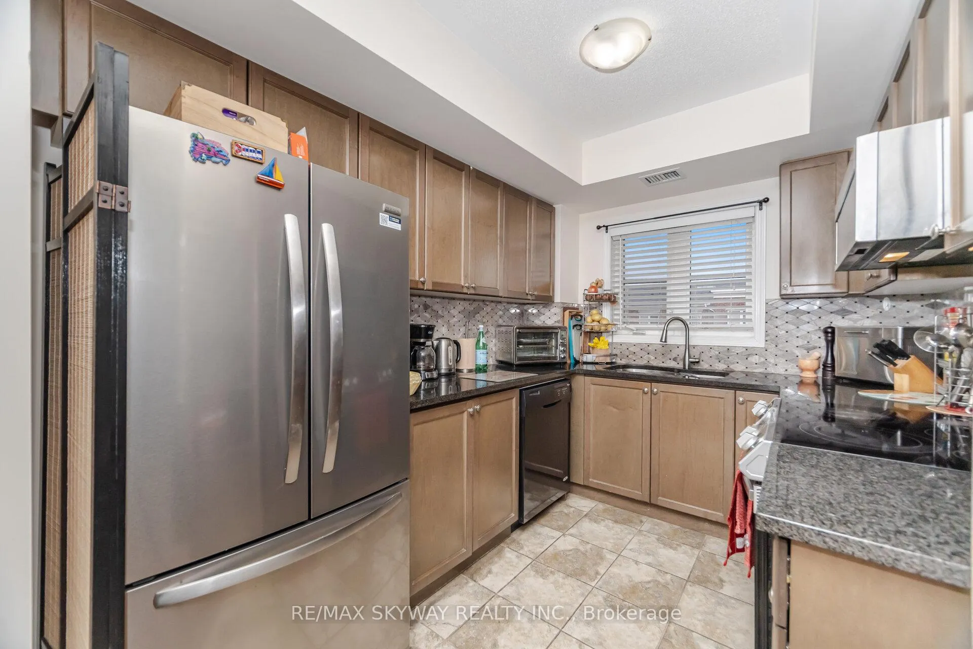 Photo 16 of Unit 303, 60 Baycliffe Crescent, Brampton, Northwest Brampton — HOMEH