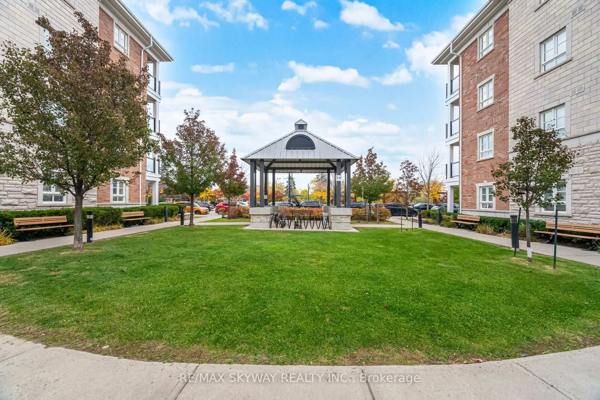 Photo 37 of Unit 303, 60 Baycliffe Crescent, Brampton, Northwest Brampton — HOMEH