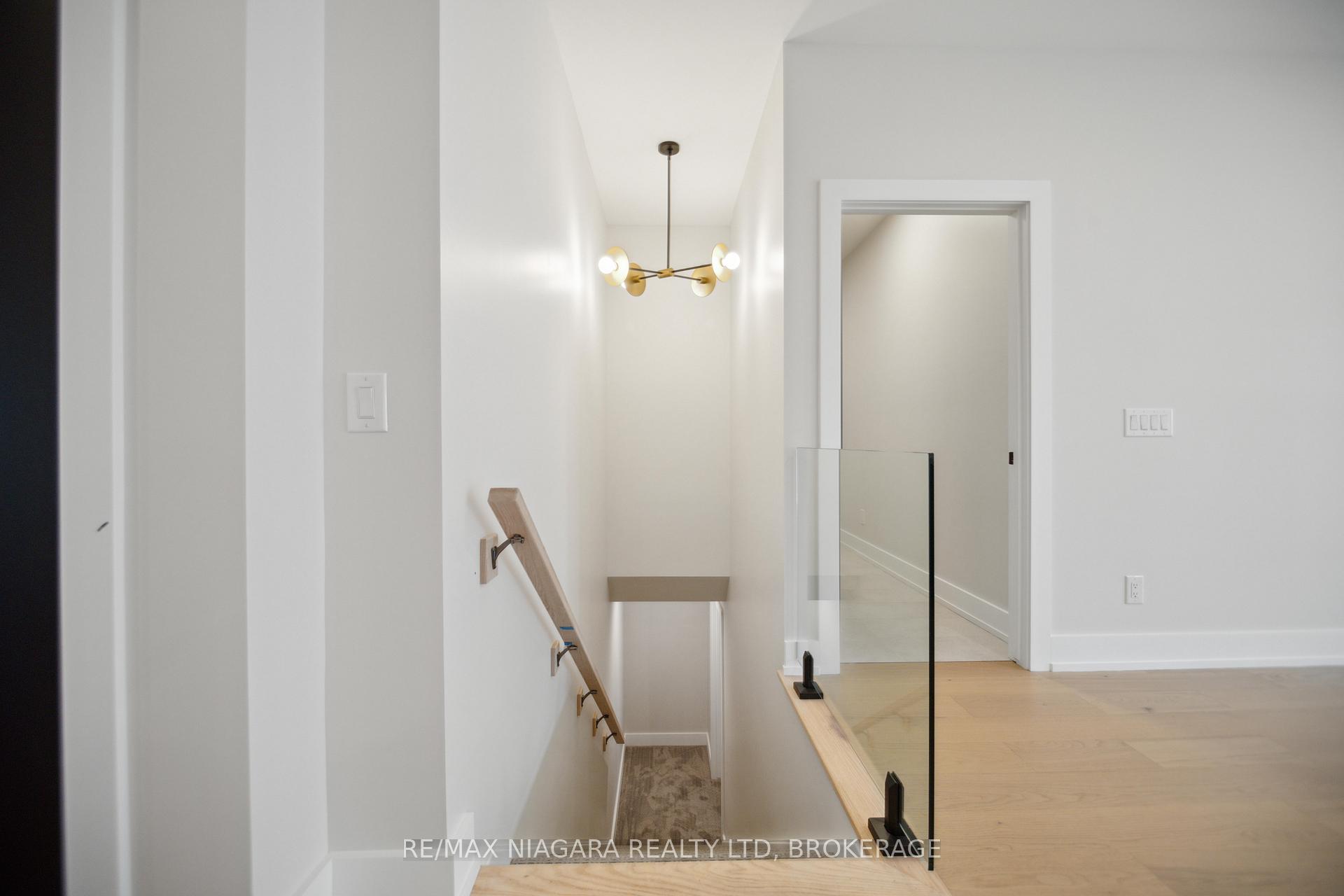 Photo 28 of Unit 2, 300 Richmond Street, Thorold, Confederation Heights — HOMEH