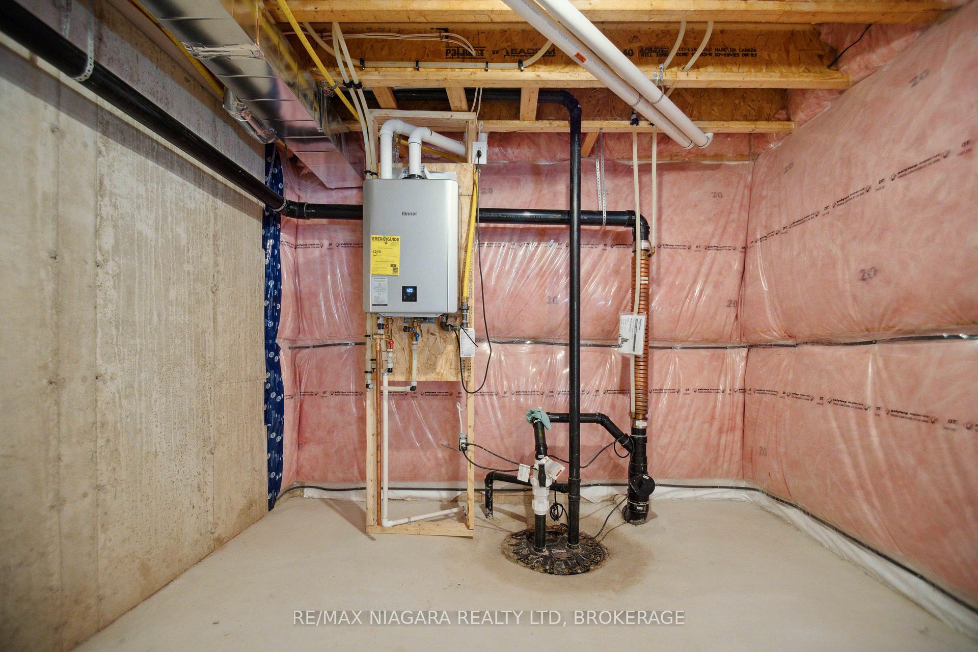 Photo 33 of Unit 2, 300 Richmond Street, Thorold, Confederation Heights — HOMEH