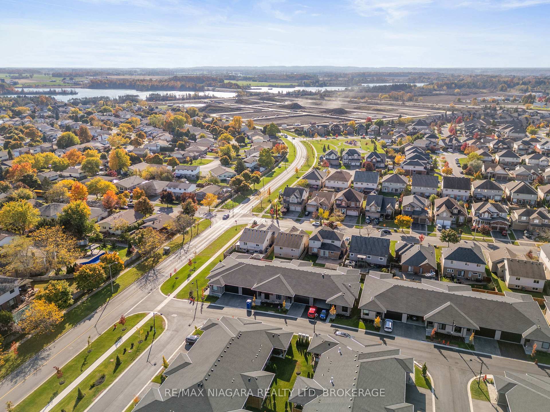 Photo 40 of Unit 2, 300 Richmond Street, Thorold, Confederation Heights — HOMEH