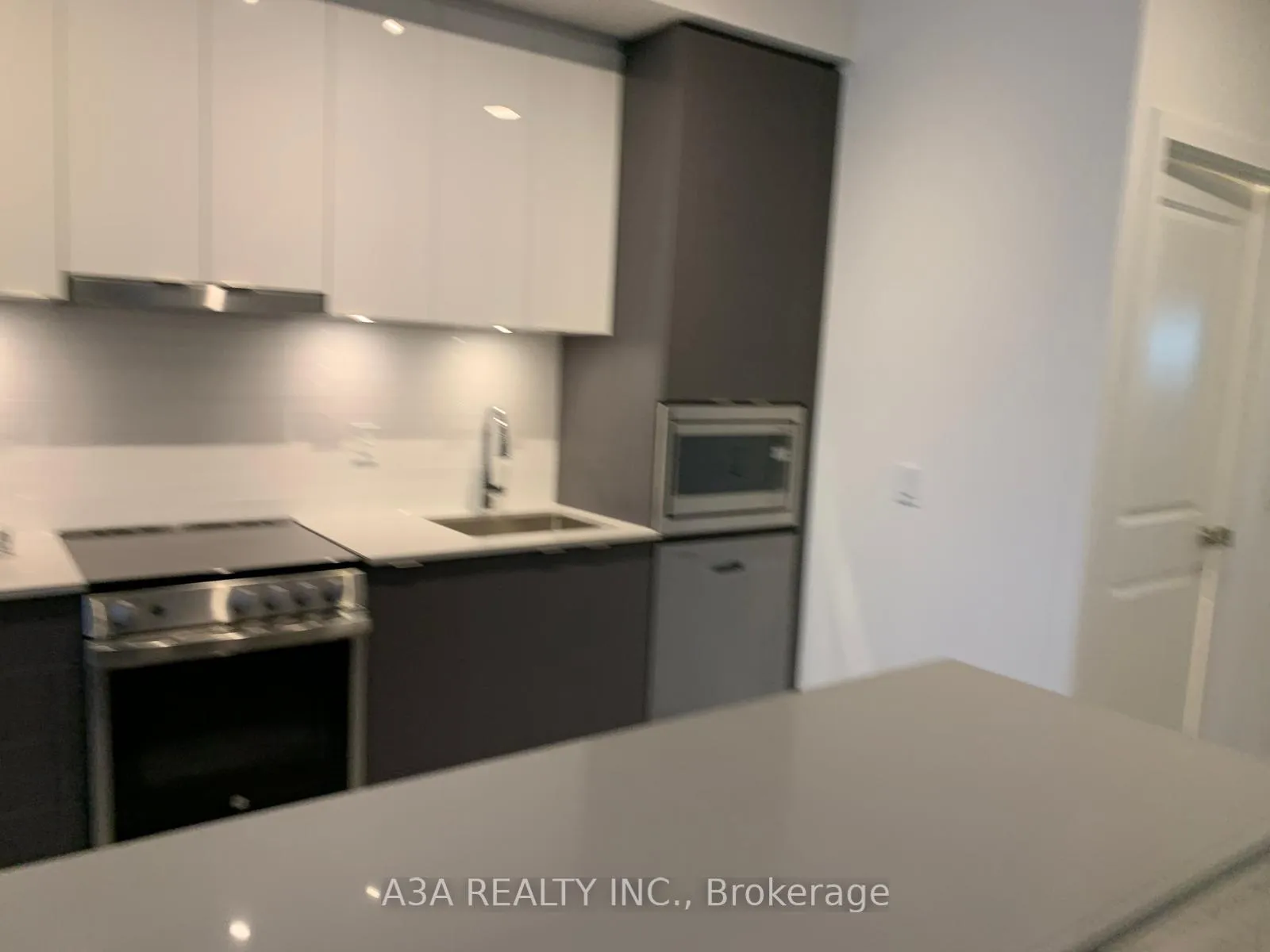 Photo 11 of Unit 227, 50 Upper Mall Way, Vaughan, Brownridge — HOMEH