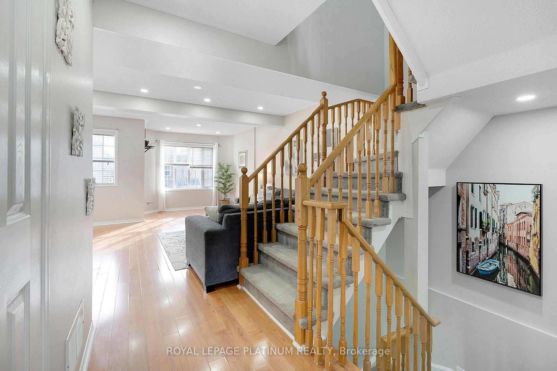 Photo 10 of 41 Spadina Road, Brampton, Brampton West — HOMEH
