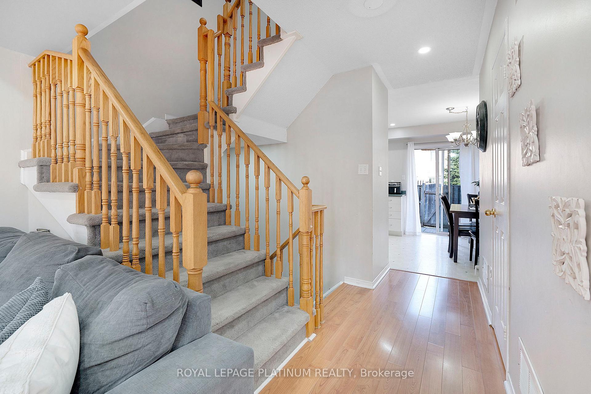 Photo 11 of 41 Spadina Road, Brampton, Brampton West — HOMEH