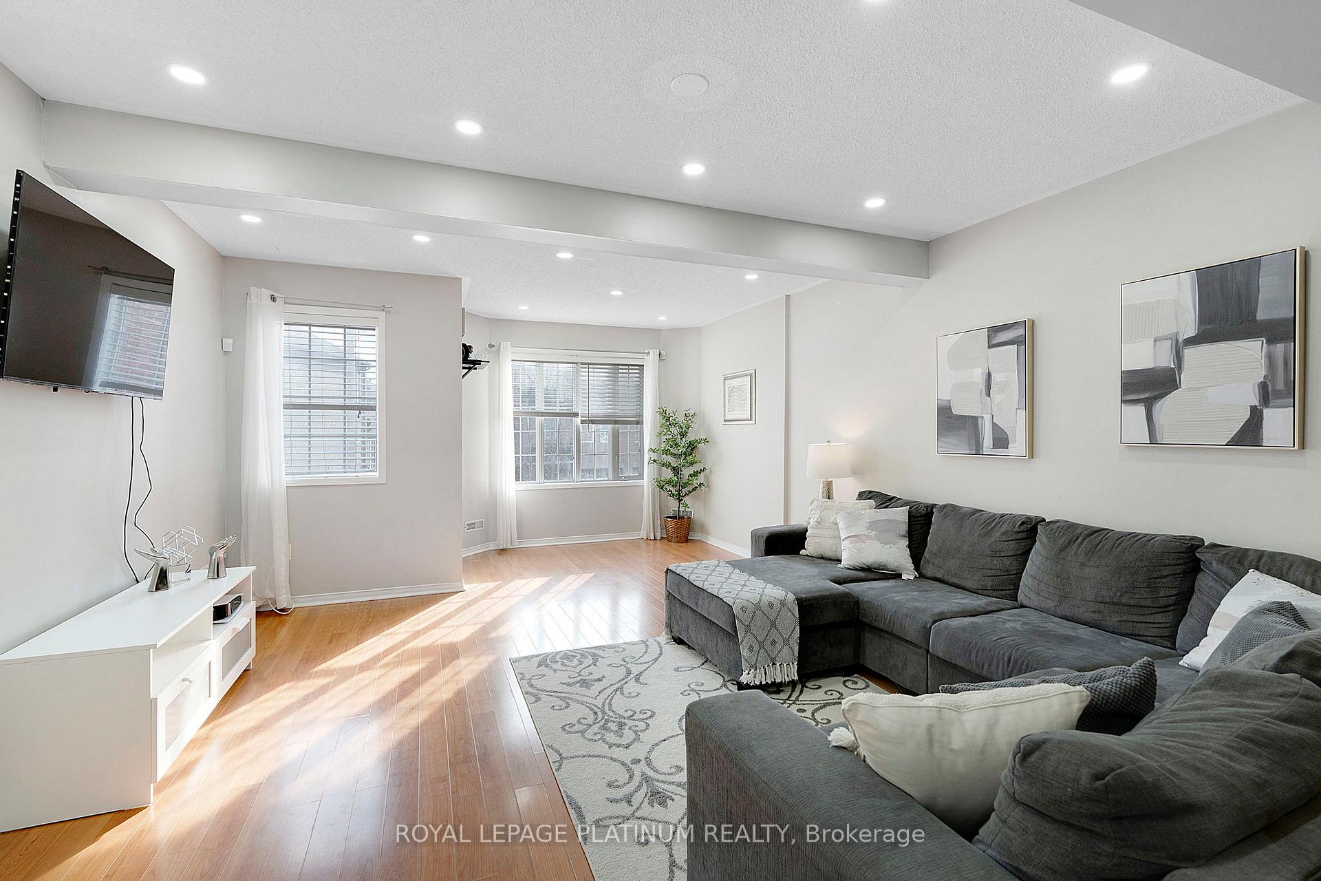 Photo 12 of 41 Spadina Road, Brampton, Brampton West — HOMEH