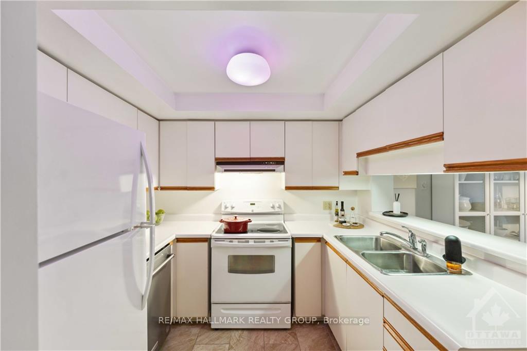 Photo 4 of Unit 201, 30 Charlevoix Street, Ottawa, Vanier — HOMEH
