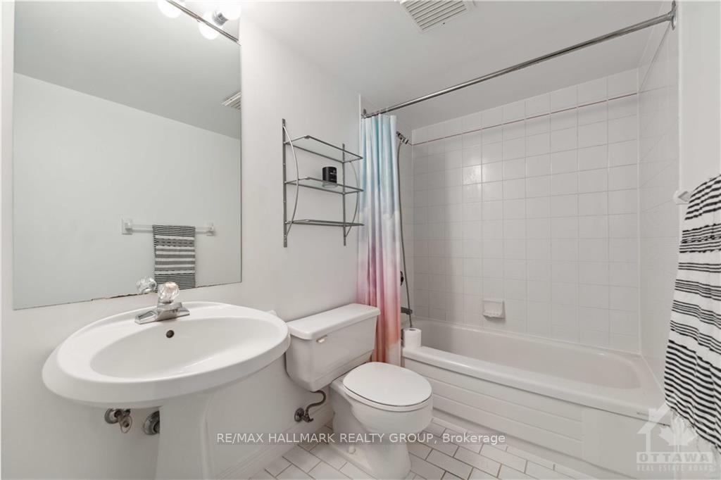 Photo 18 of Unit 201, 30 Charlevoix Street, Ottawa, Vanier — HOMEH