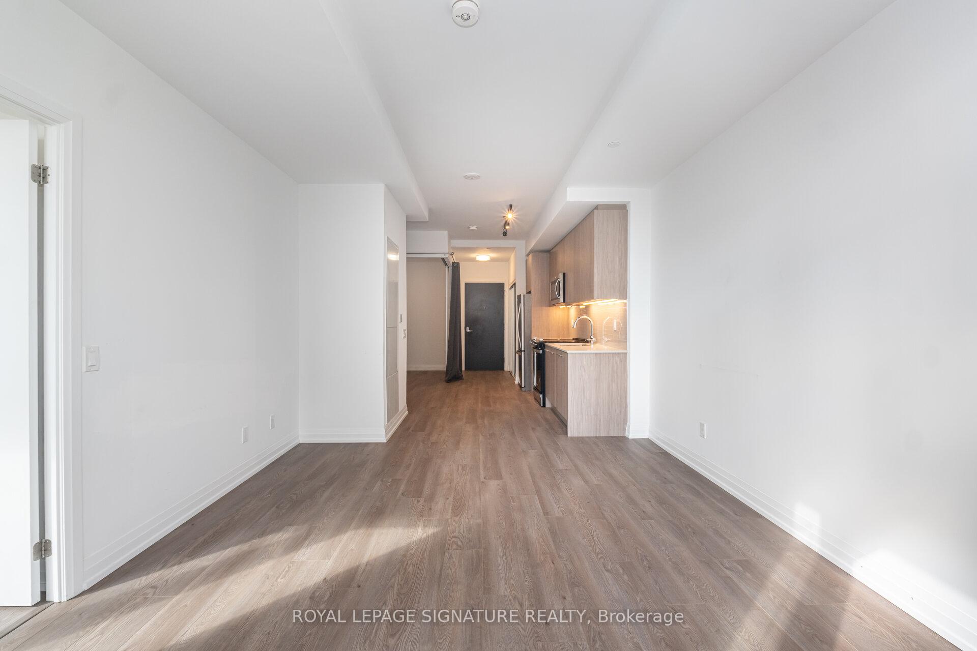 Photo 6 of Unit 910, 286 Main Street, Toronto, East End-Danforth — HOMEH