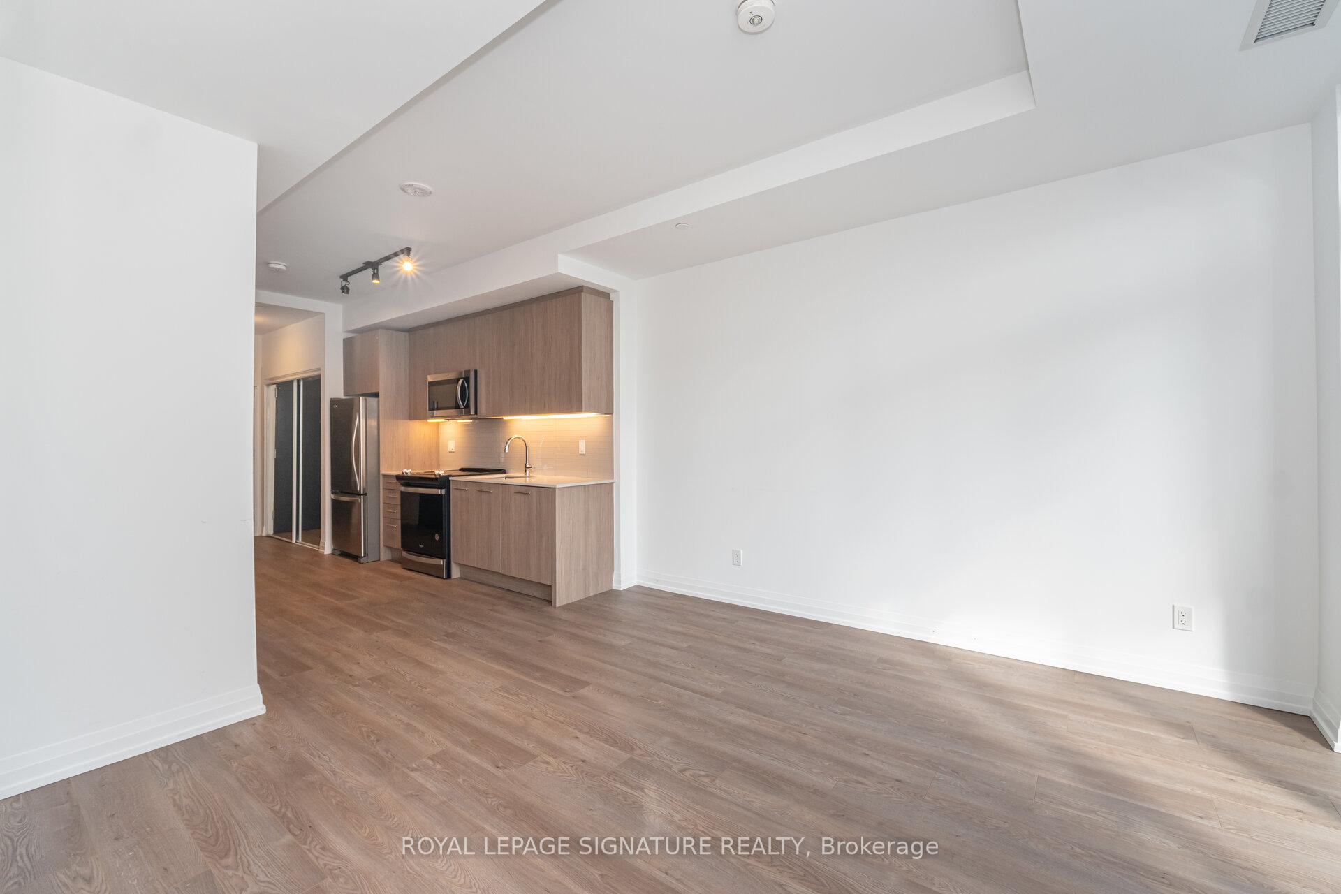Photo 7 of Unit 910, 286 Main Street, Toronto, East End-Danforth — HOMEH