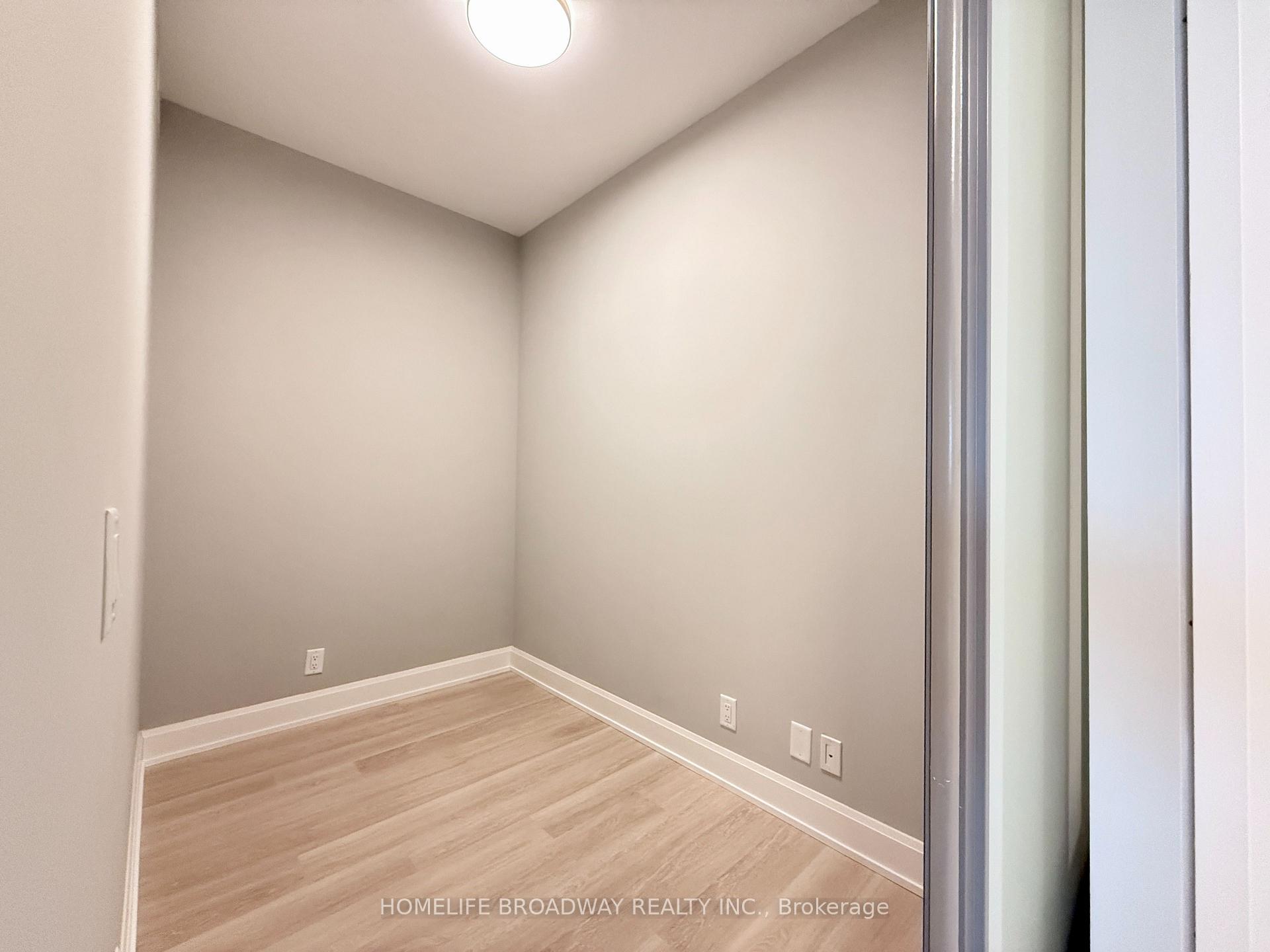 Photo 13 of Unit 1007, 12 Gandhi Lane, Markham, Commerce Valley — HOMEH