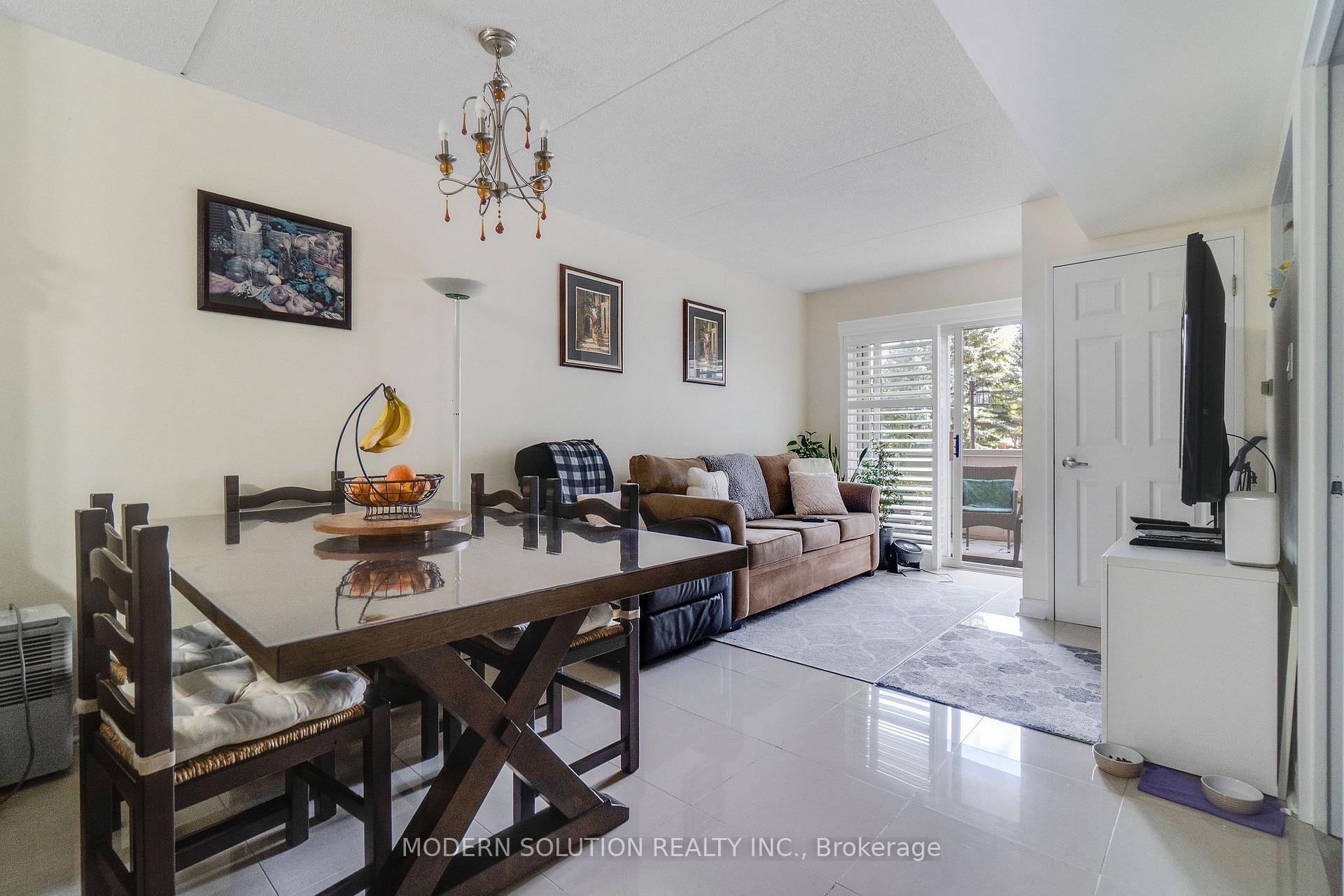 Photo 4 of Unit 102, 250 Pine Grove Drive, Vaughan, Islington Woods — HOMEH