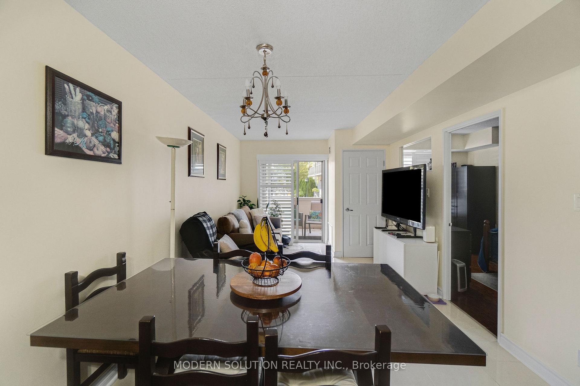 Photo 8 of Unit 102, 250 Pine Grove Drive, Vaughan, Islington Woods — HOMEH