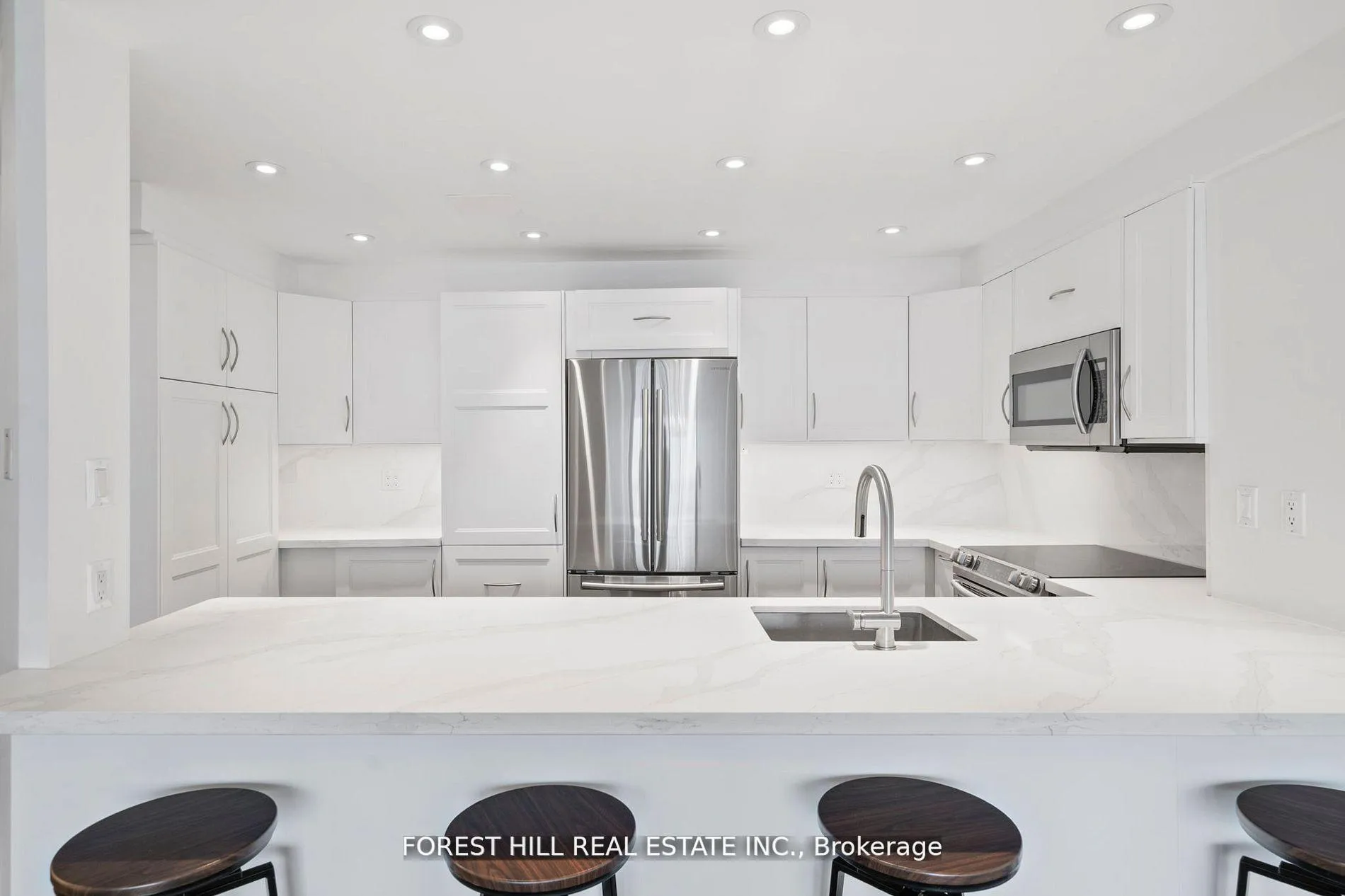 Photo 4 of Unit 1203, 7601 Bathurst Street, Vaughan, Crestwood-Springfarm-Yorkhill — HOMEH