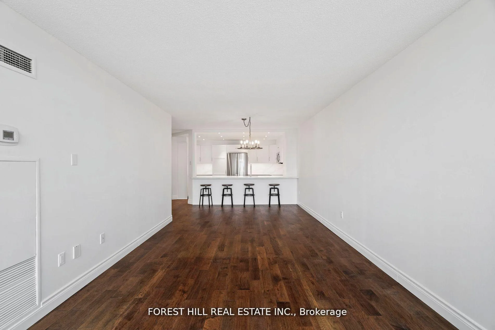 Photo 13 of Unit 1203, 7601 Bathurst Street, Vaughan, Crestwood-Springfarm-Yorkhill — HOMEH