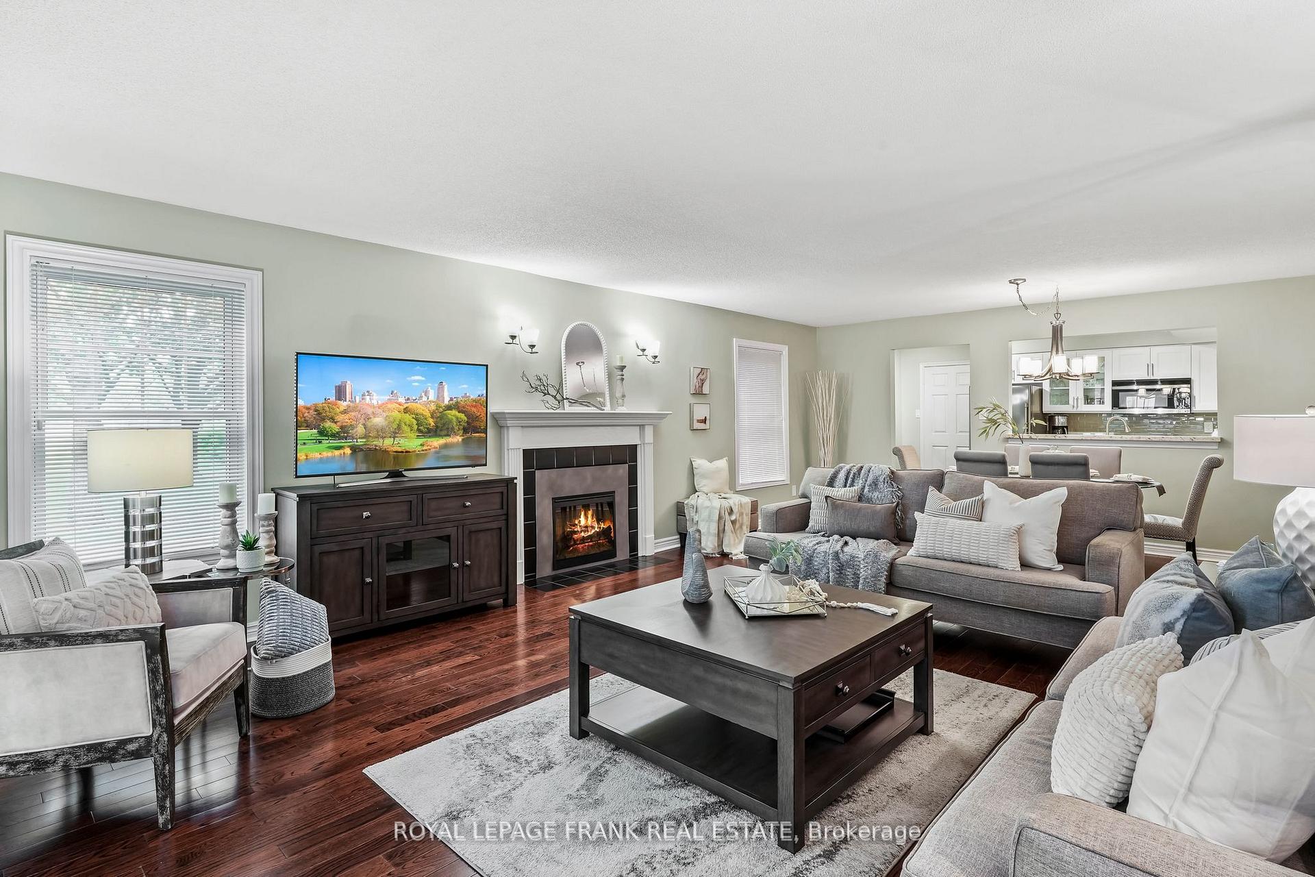Photo 12 of Unit D-13, 1663 Nash Road, Clarington, Courtice — HOMEH