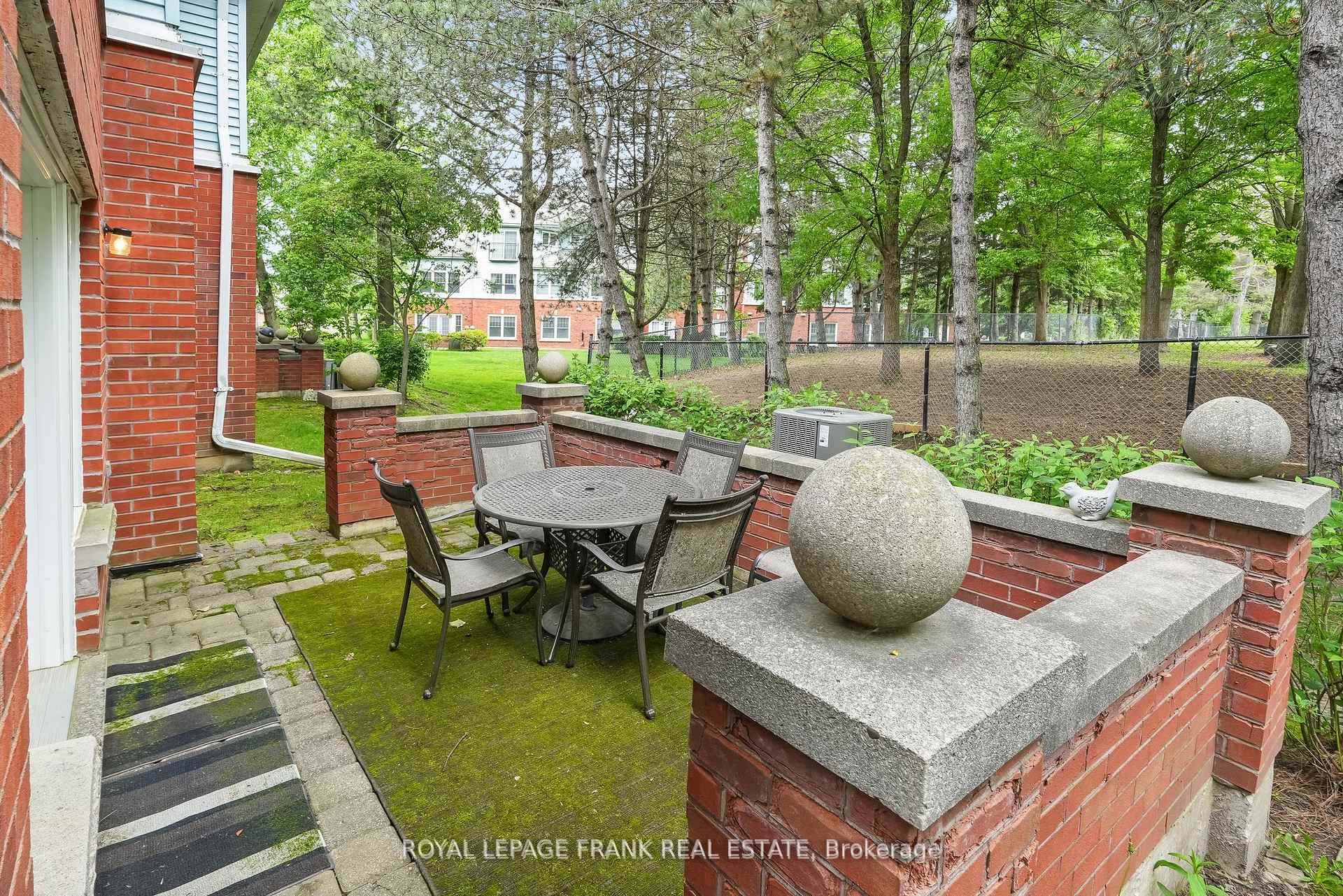 Photo 25 of Unit D-13, 1663 Nash Road, Clarington, Courtice — HOMEH