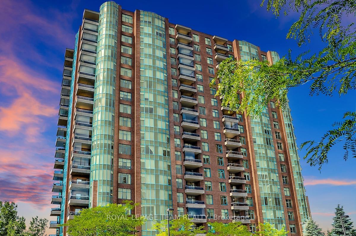 Front of Unit 904, 3590 Rivergate Way